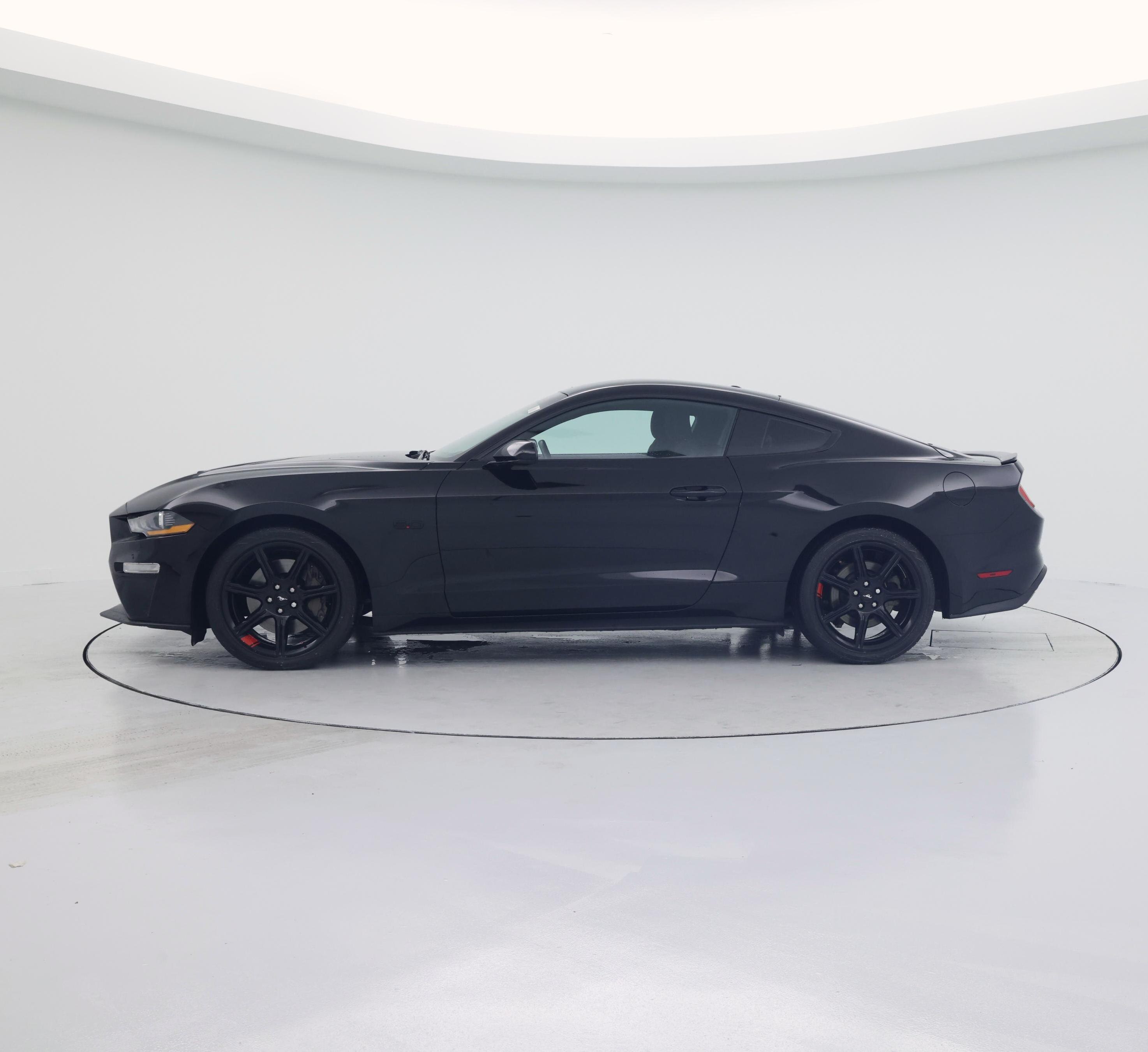 Thumbnail: 2019 Ford Mustang - 3