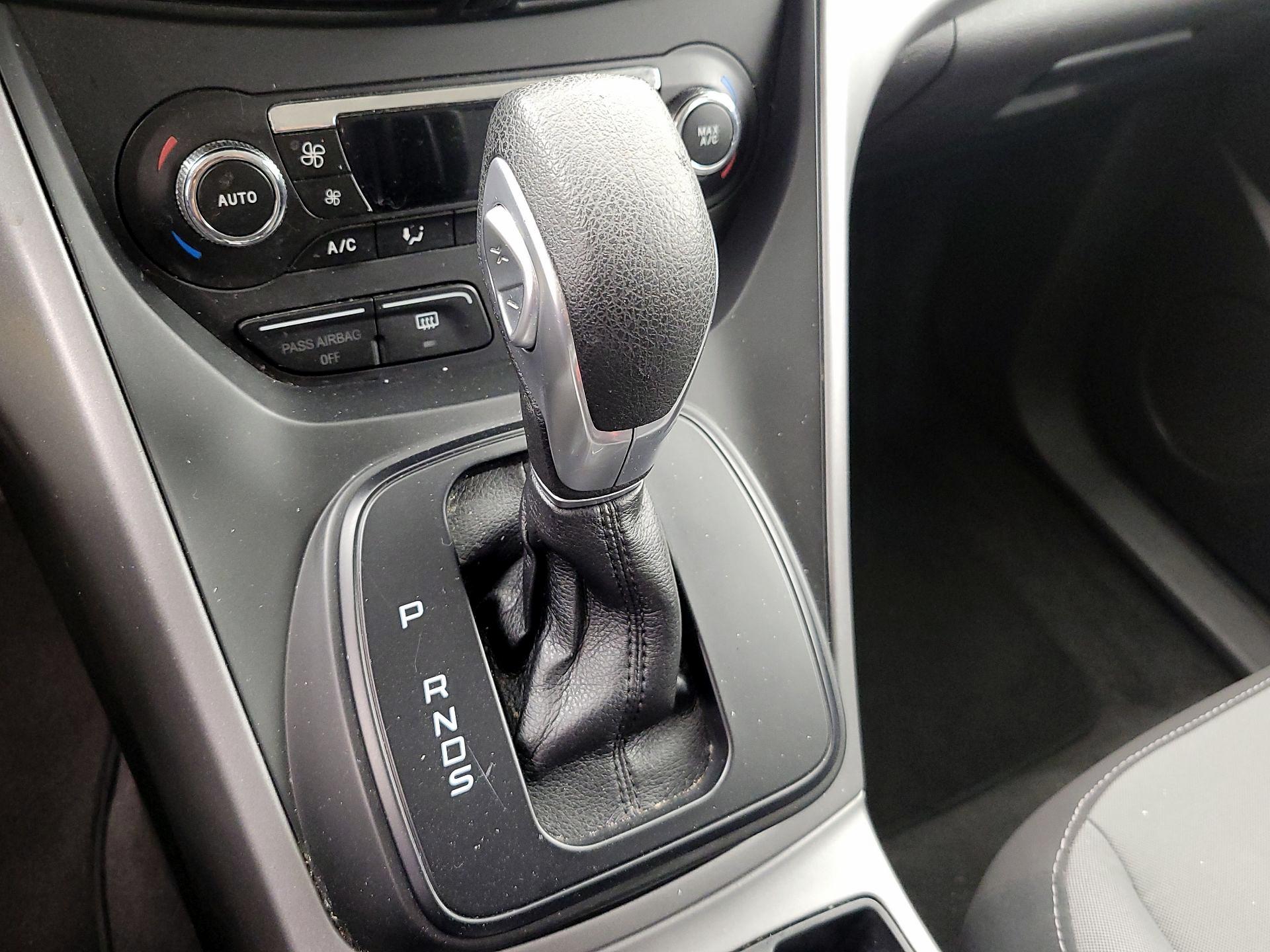 Thumbnail: 2014 Ford Escape - 17