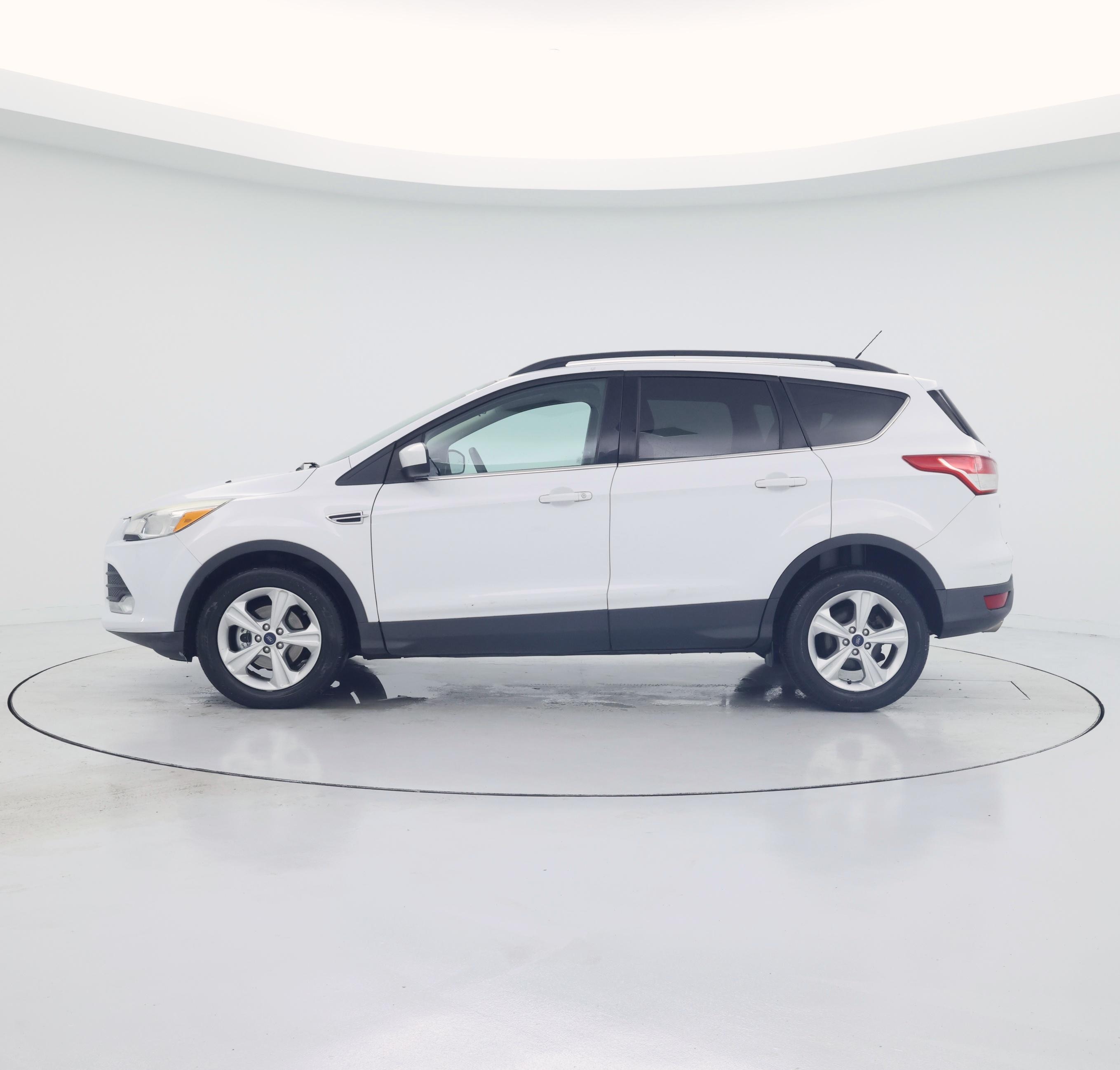 Thumbnail: 2014 Ford Escape - 3