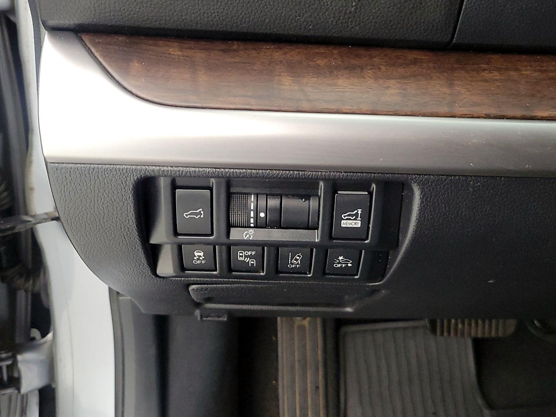 Thumbnail: 2019 Subaru Outback - 13