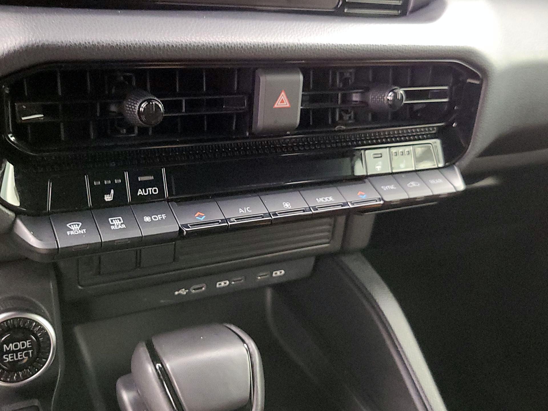 Thumbnail: 2025 Toyota Land Cruiser - 17