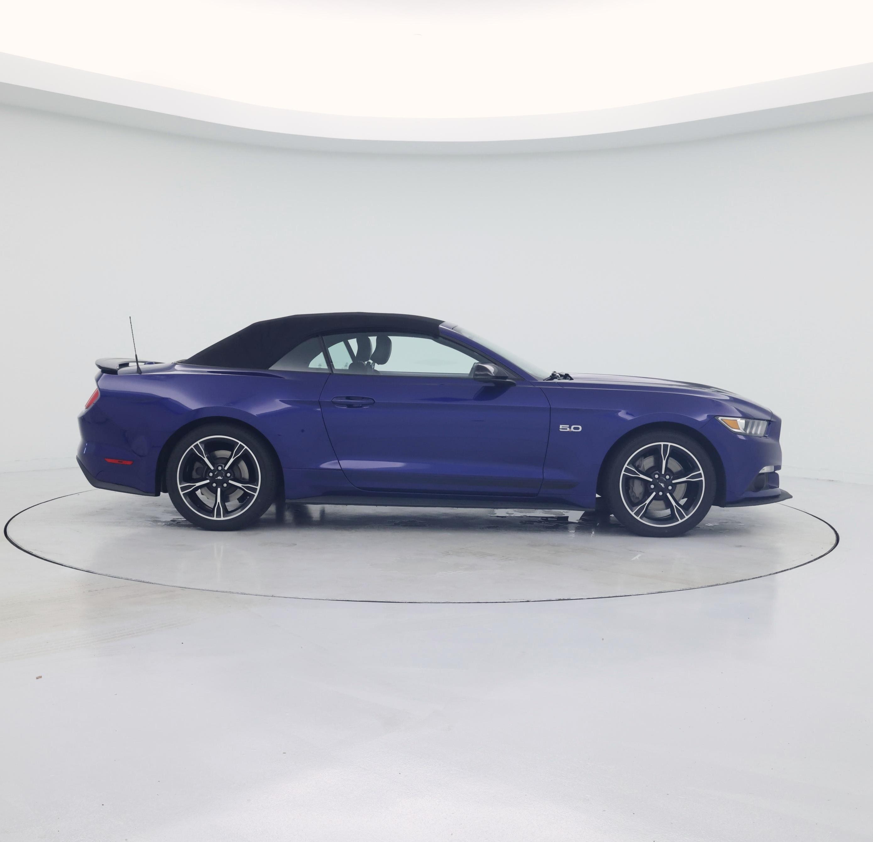 Thumbnail: 2016 Ford Mustang - 7