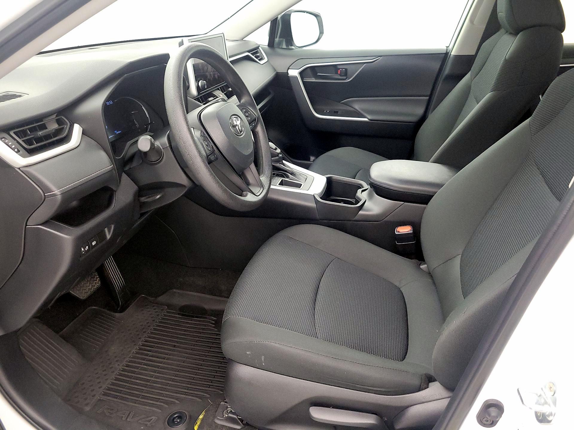 Thumbnail: 2024 Toyota RAV4 - 11