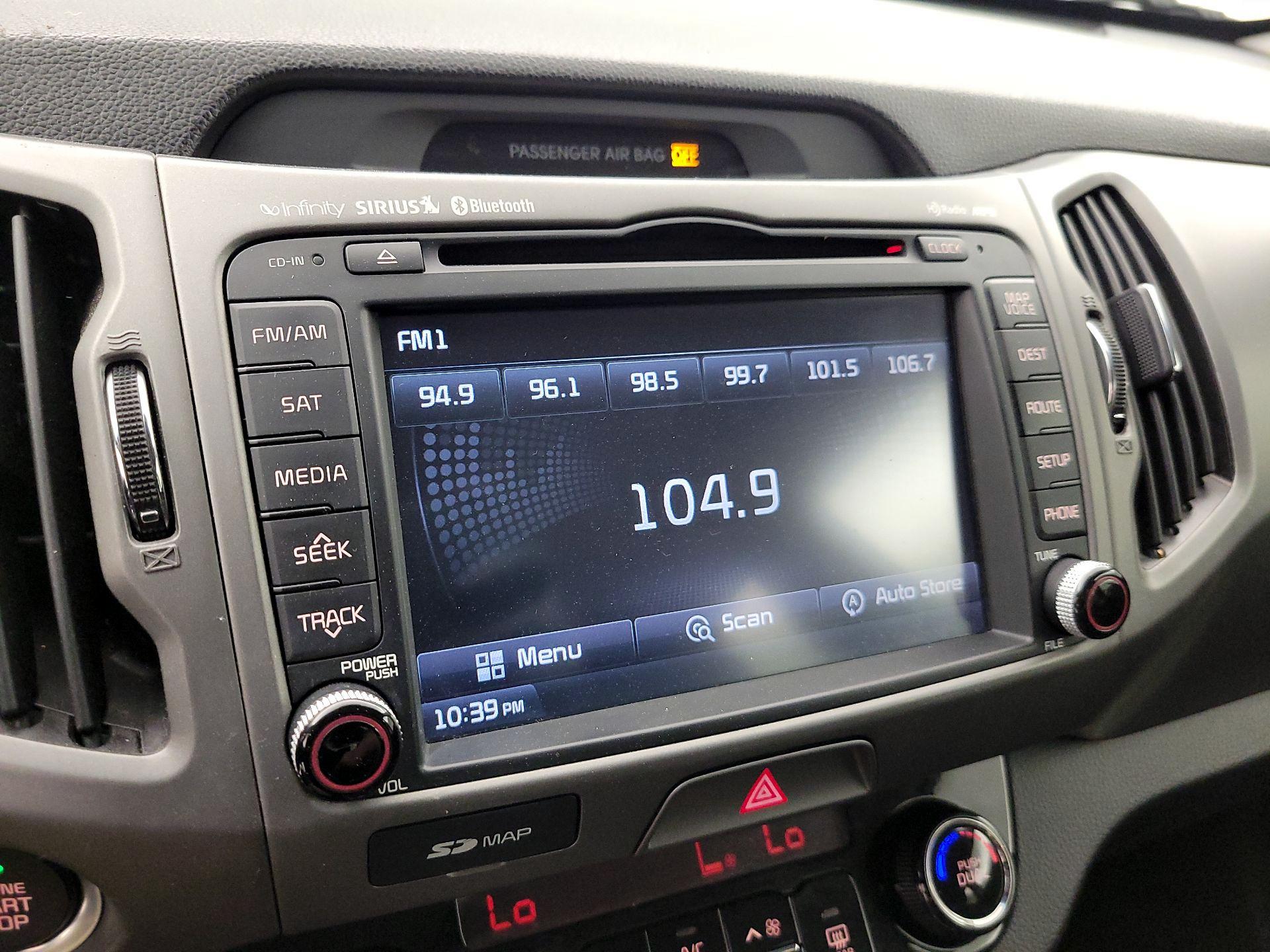 Thumbnail: 2014 Kia Sportage - 16