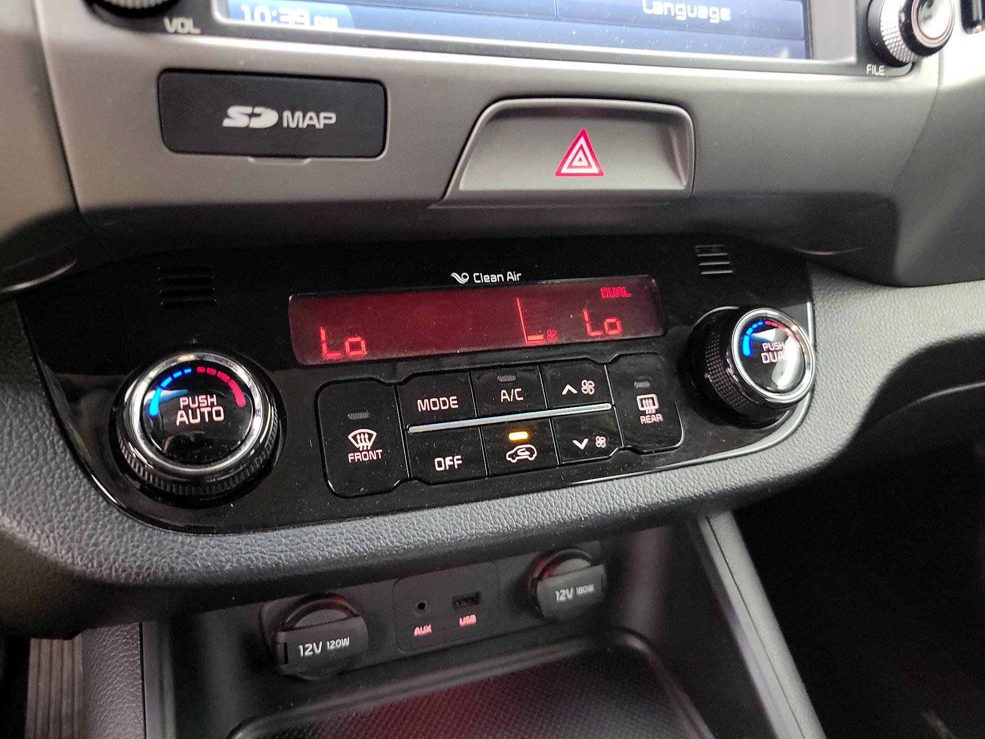 Thumbnail: 2014 Kia Sportage - 17