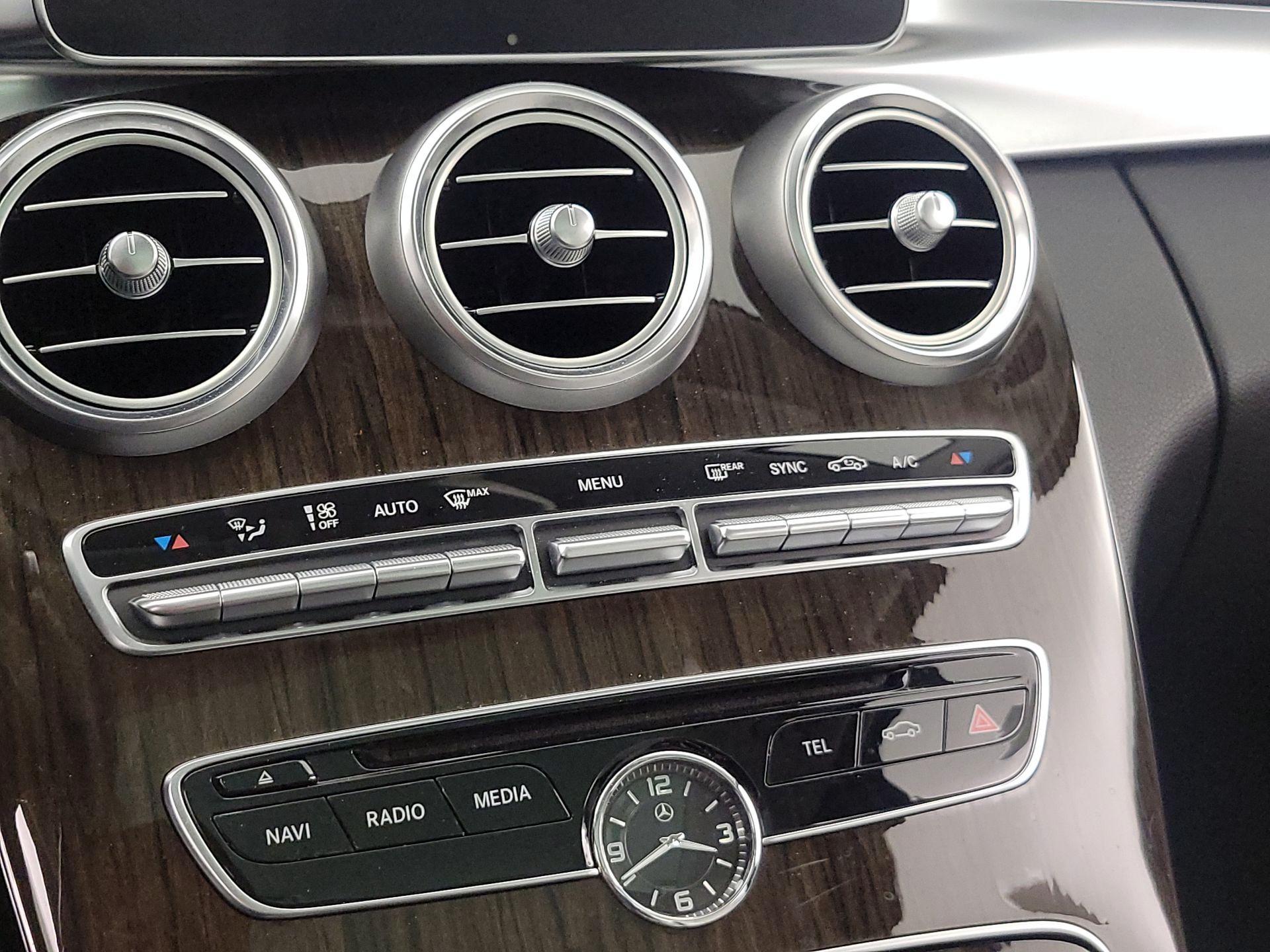 Thumbnail: 2016 Mercedes-Benz C-Class - 17