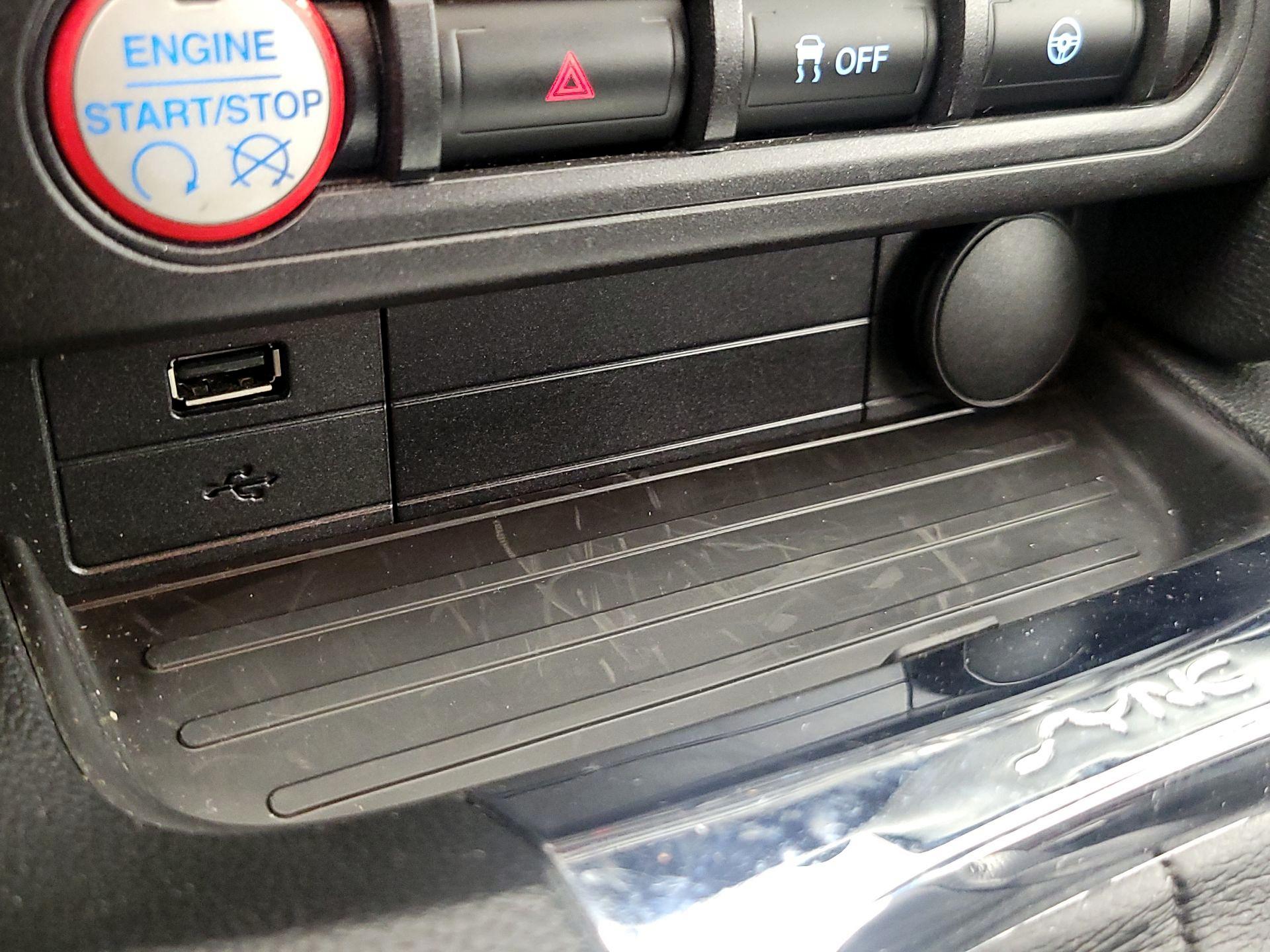 Thumbnail: 2017 Ford Mustang - 18