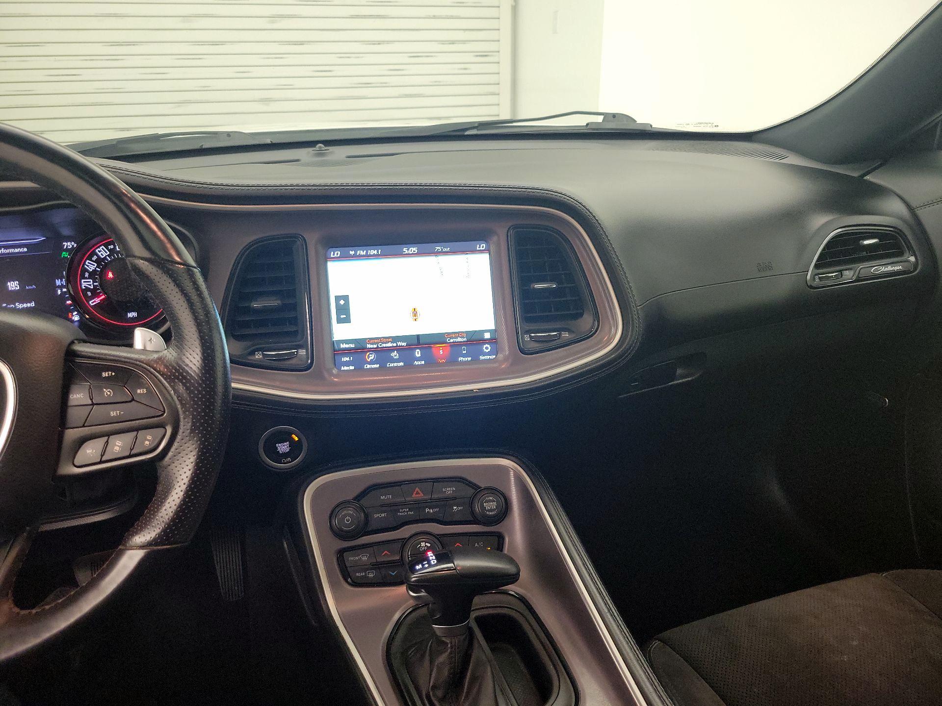 Thumbnail: 2022 Dodge Challenger - 9