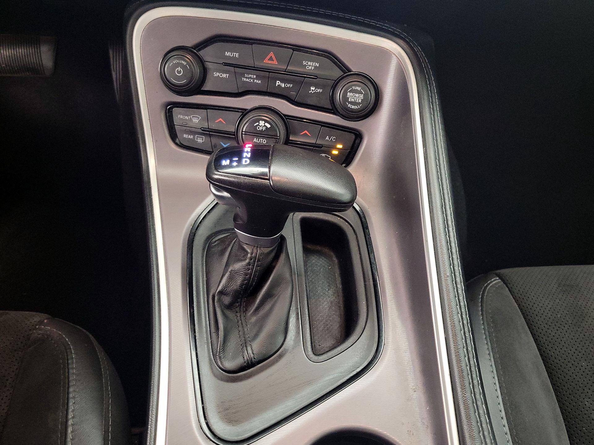 Thumbnail: 2022 Dodge Challenger - 18