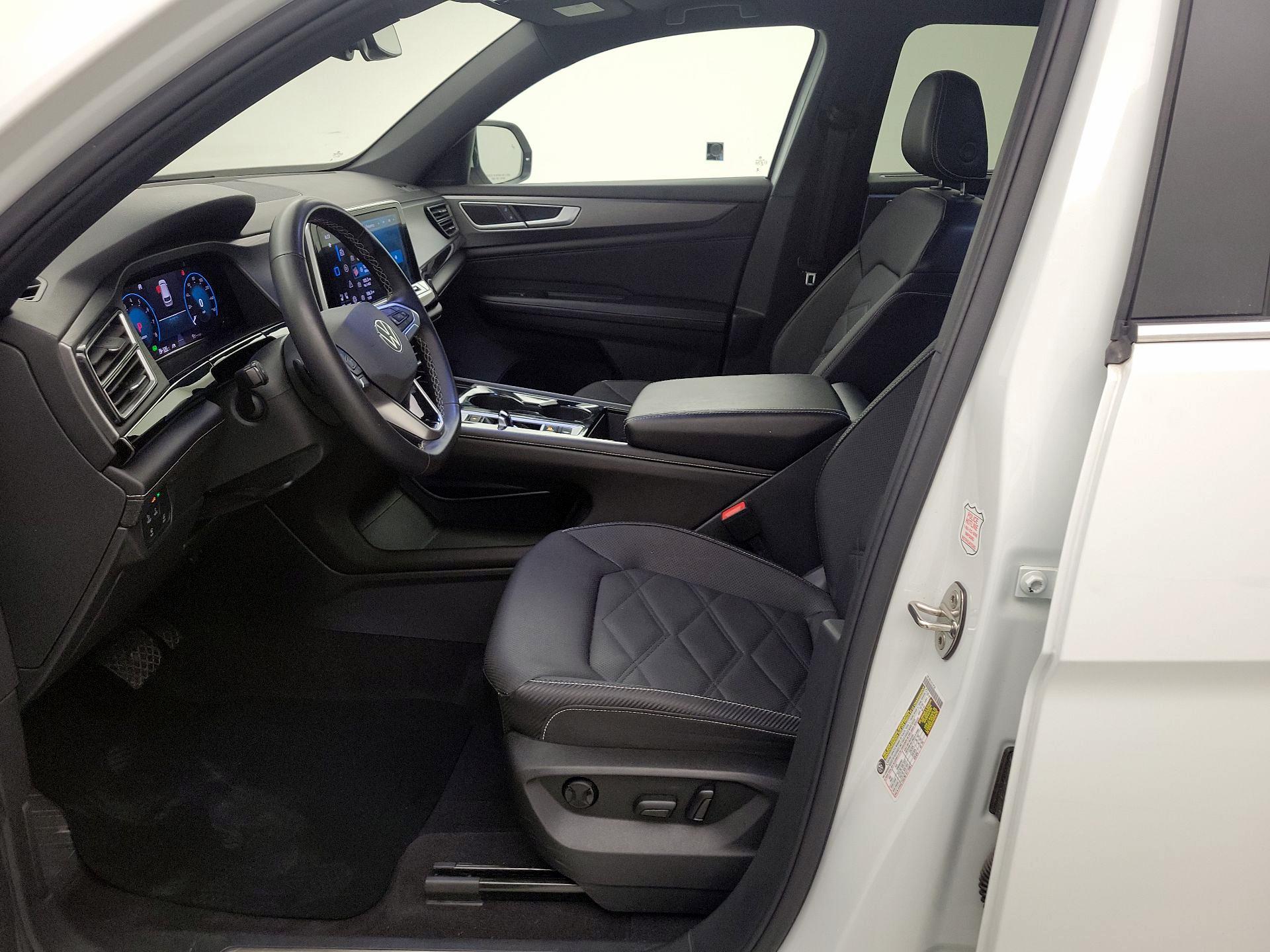 Thumbnail: 2024 Volkswagen Atlas - 11