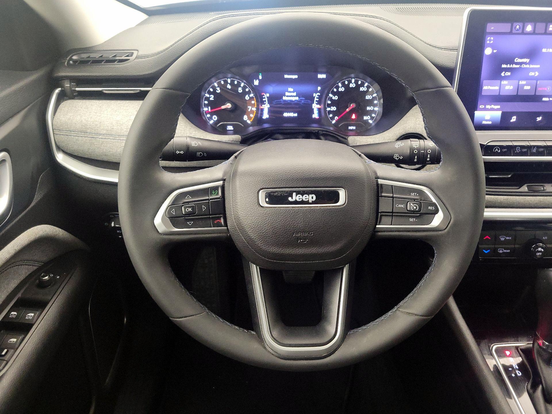 Thumbnail: 2022 Jeep Compass - 10