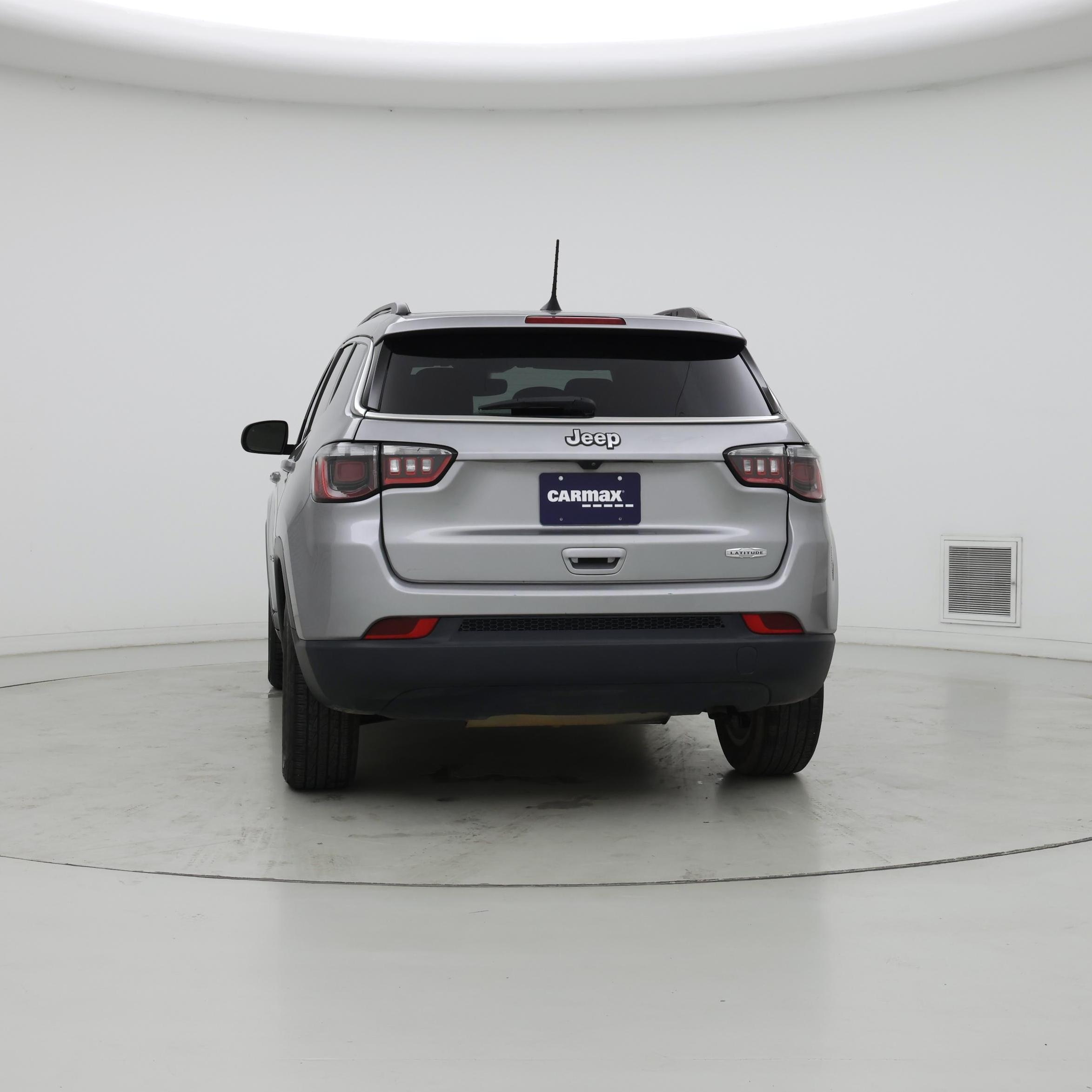 Thumbnail: 2022 Jeep Compass - 6