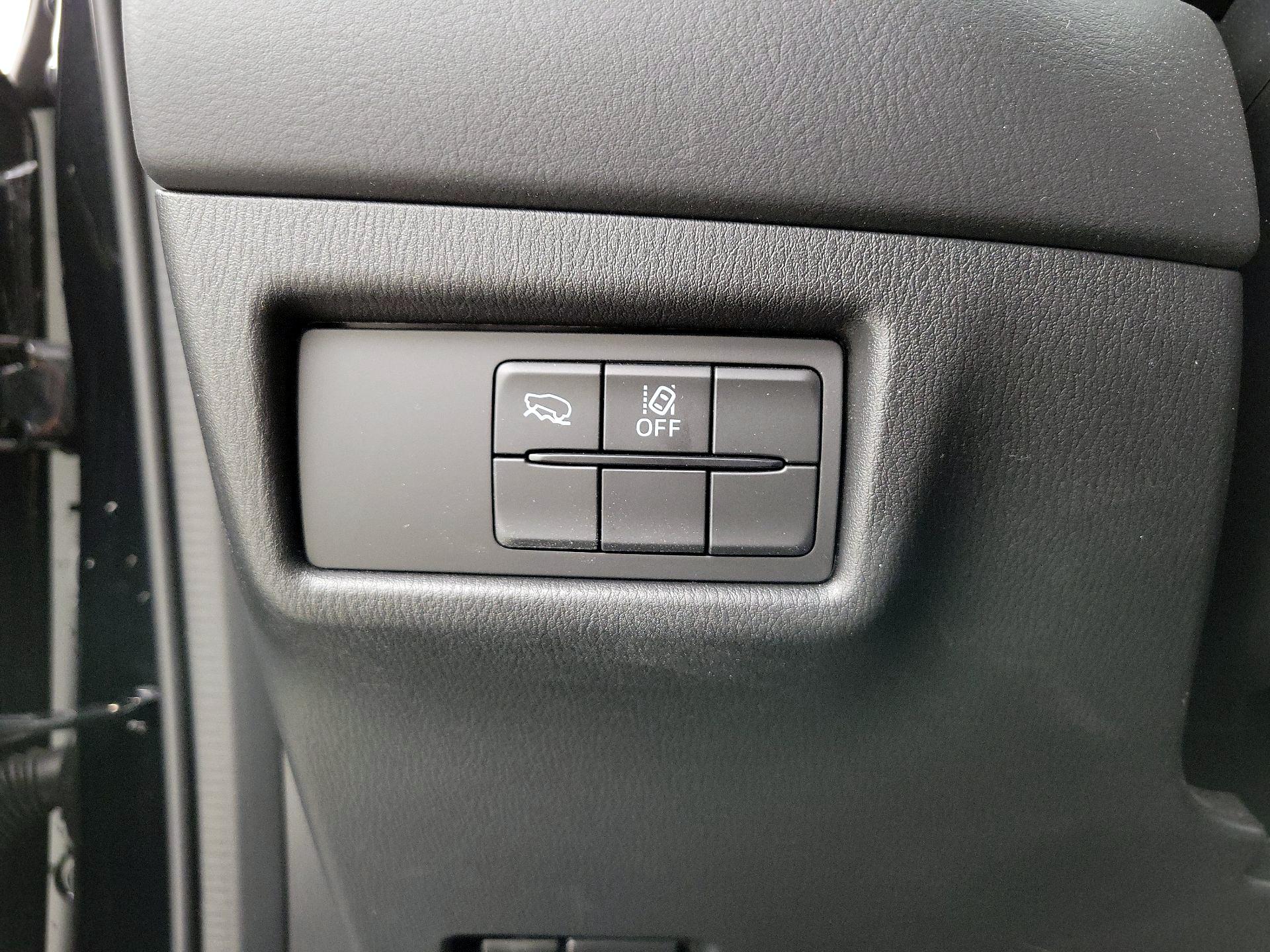 Thumbnail: 2025 Mazda CX-5 - 13