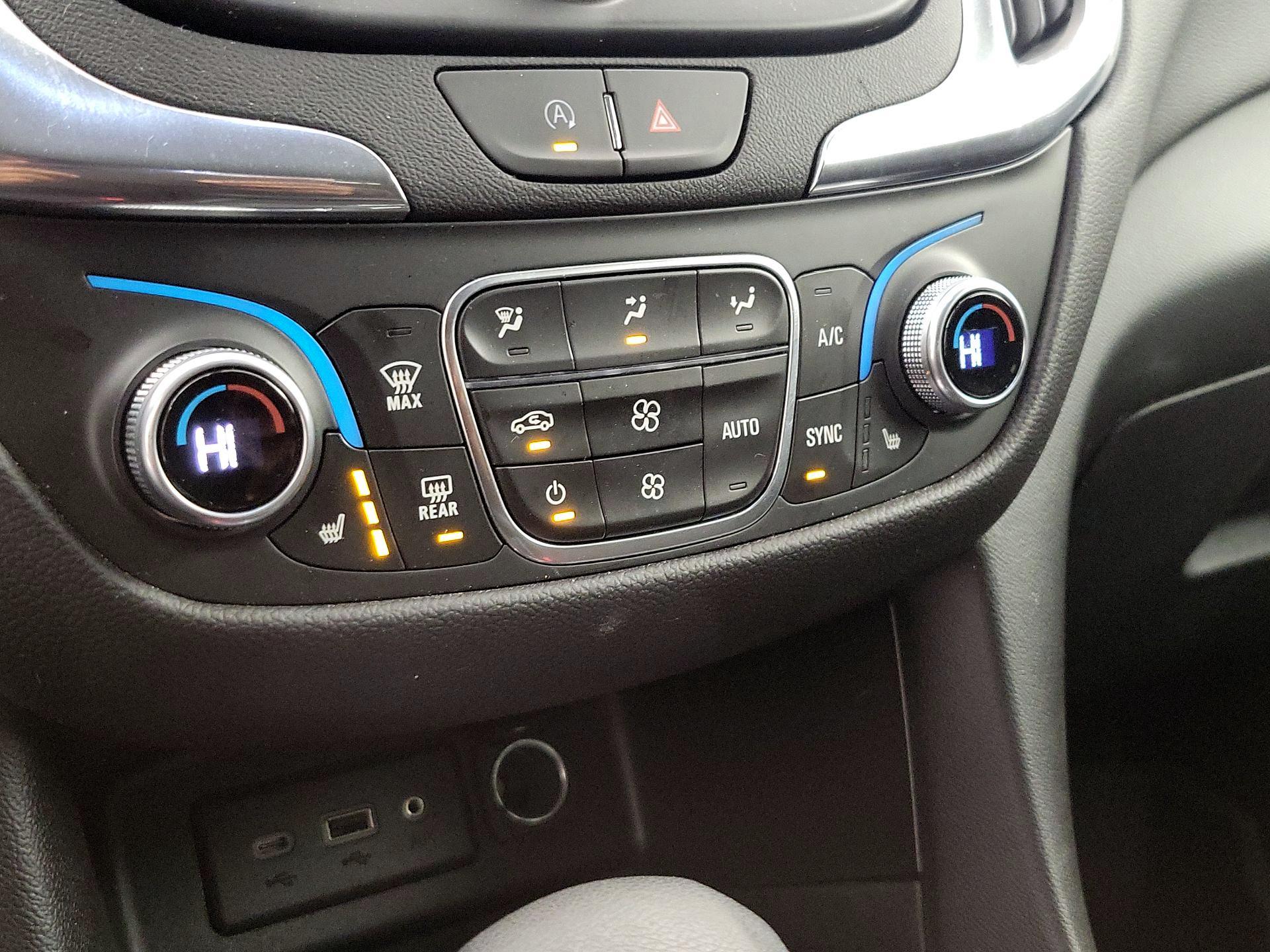 Thumbnail: 2024 Chevrolet Equinox - 16