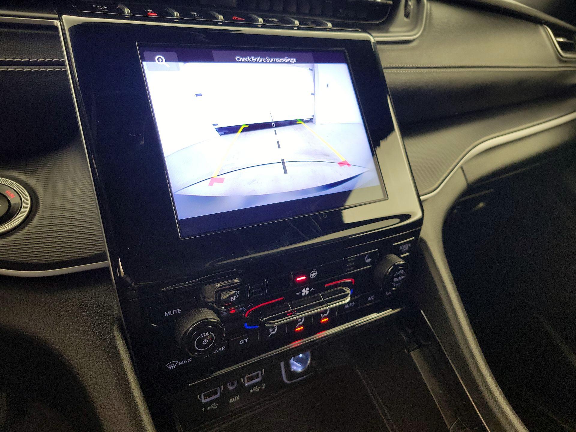 Thumbnail: 2023 Jeep Grand Cherokee - 14