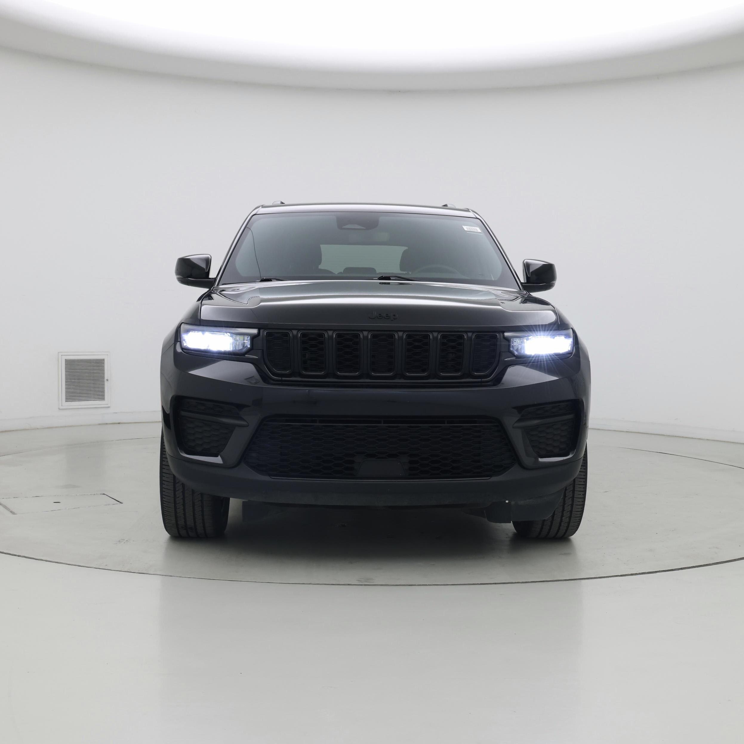 Thumbnail: 2023 Jeep Grand Cherokee - 5