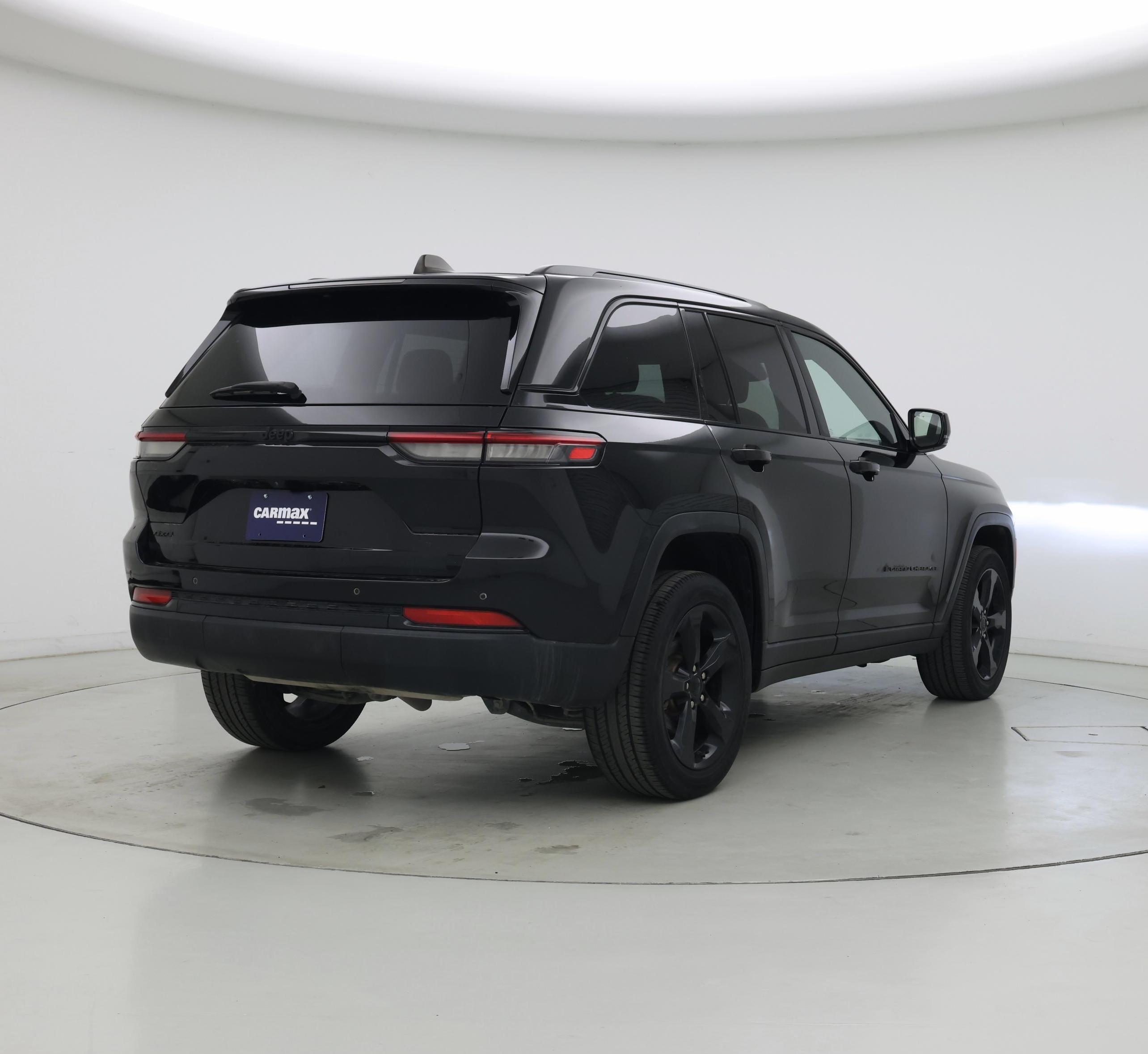 Thumbnail: 2023 Jeep Grand Cherokee - 8