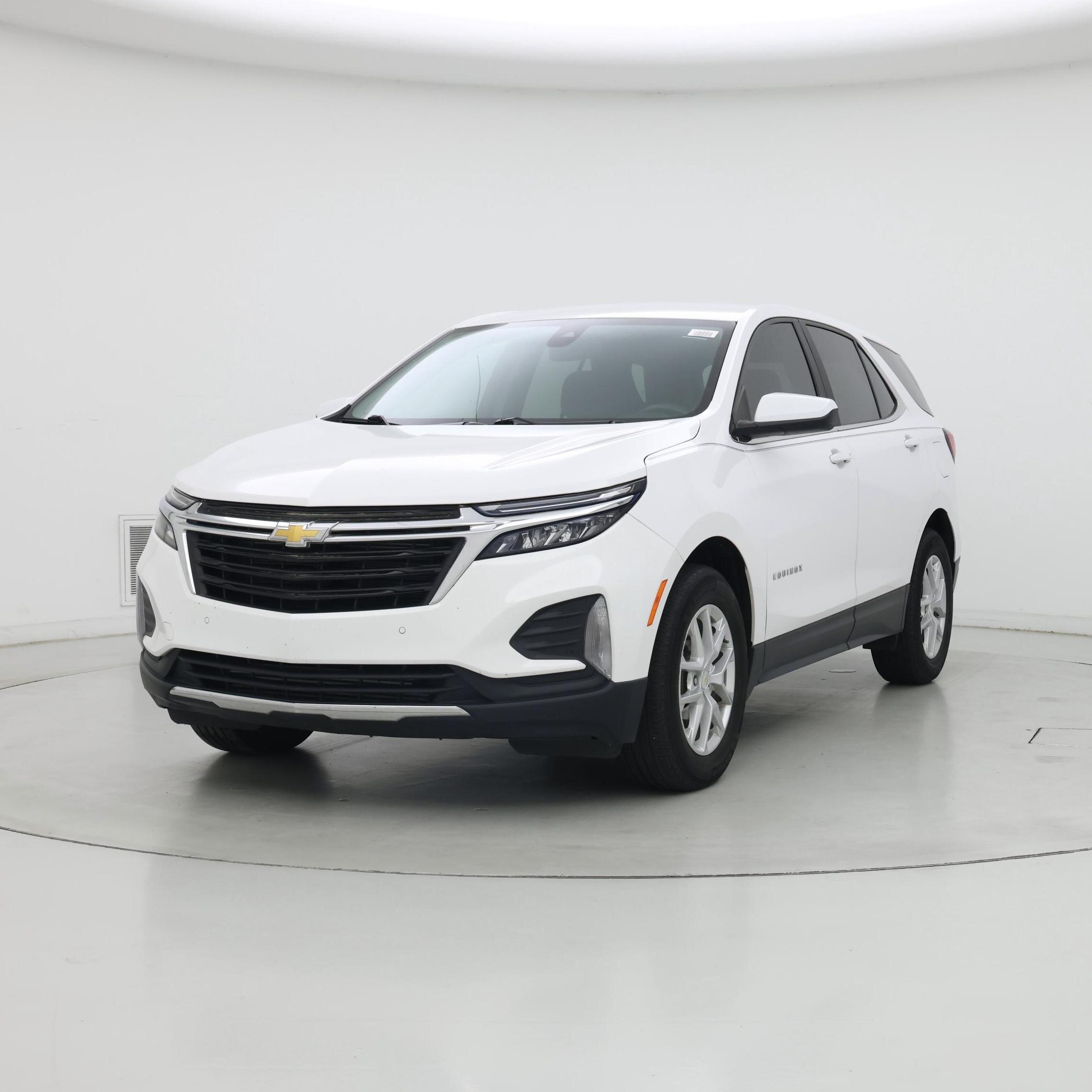 Thumbnail: 2022 Chevrolet Equinox - 4