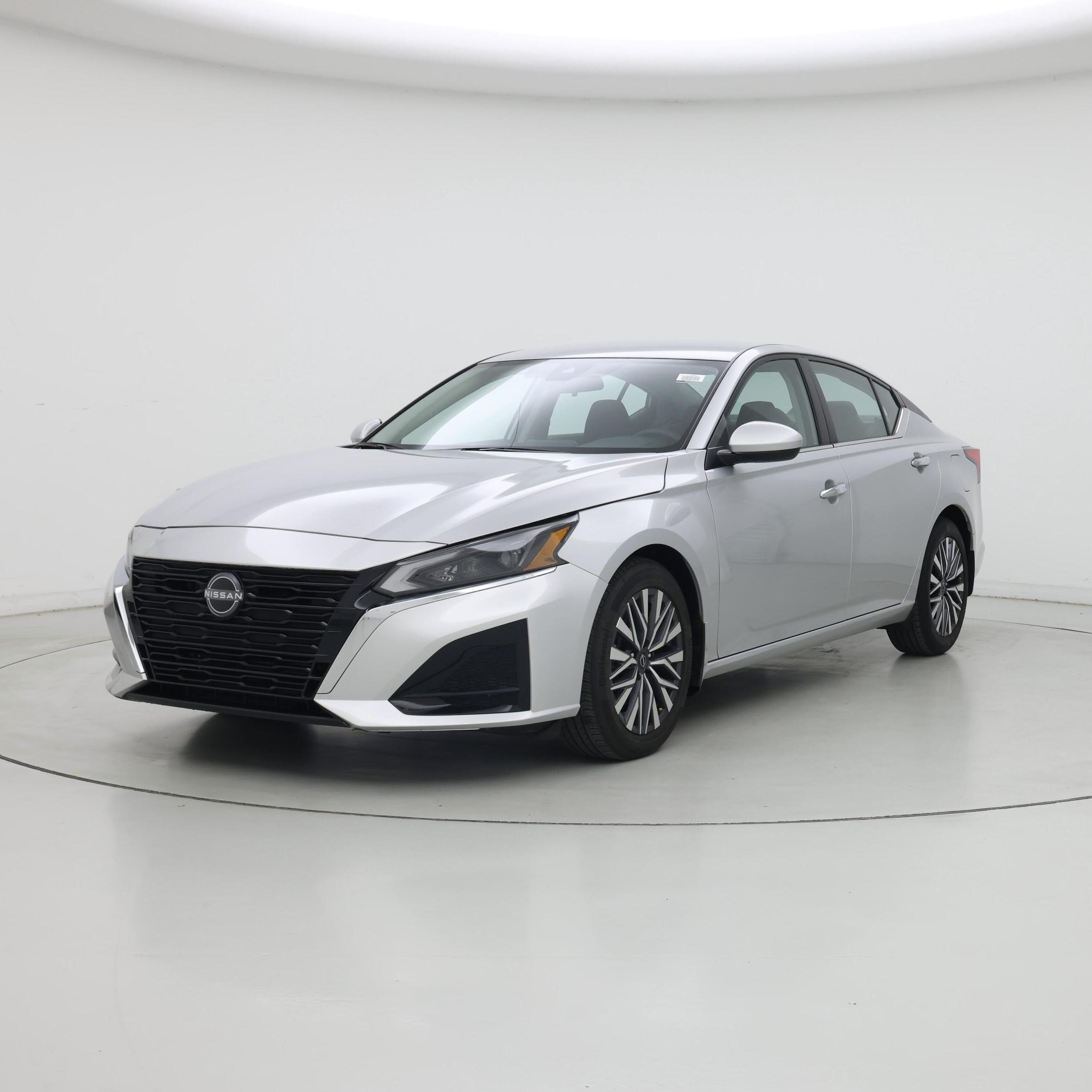Thumbnail: 2023 Nissan Altima - 4