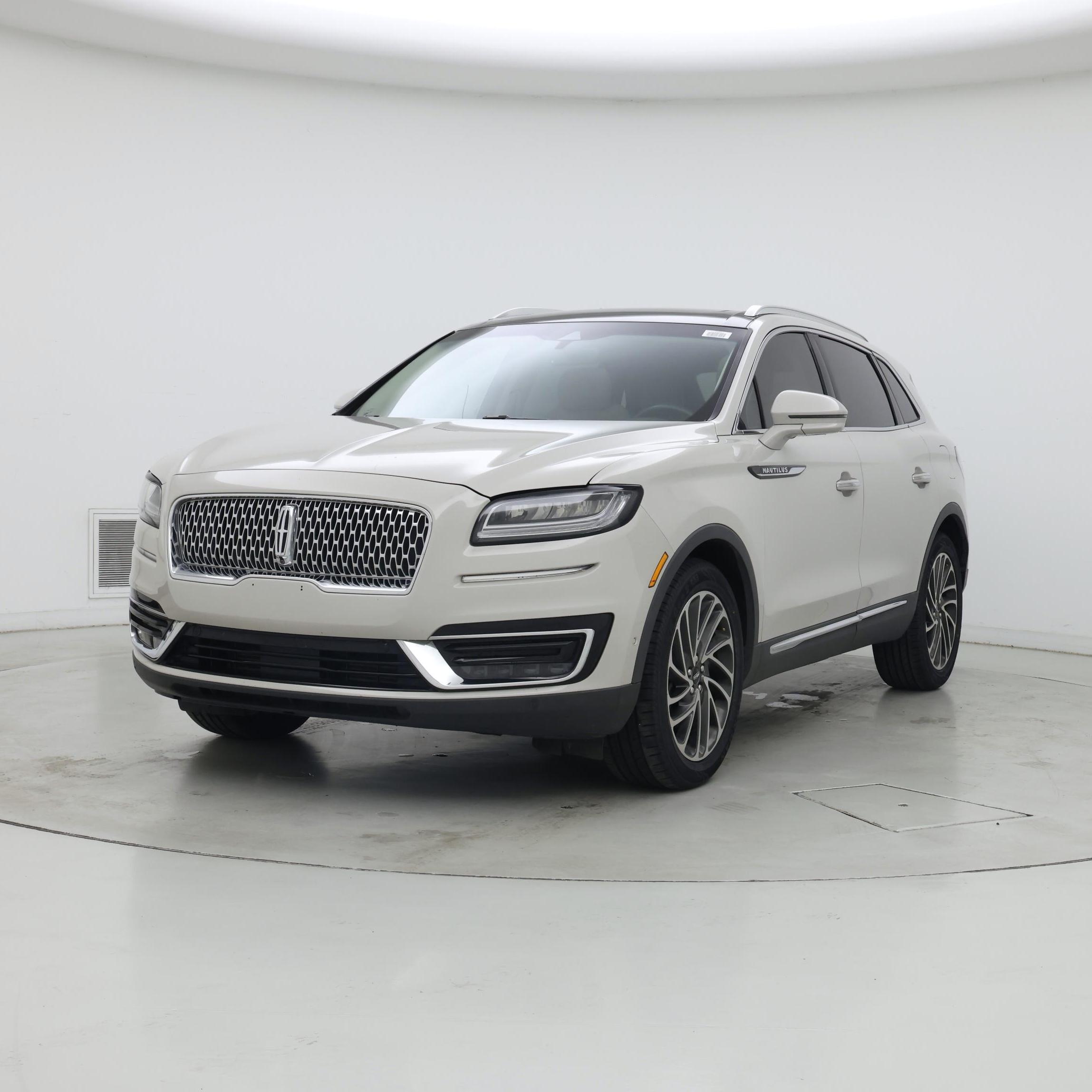 Thumbnail: 2020 Lincoln Nautilus - 4