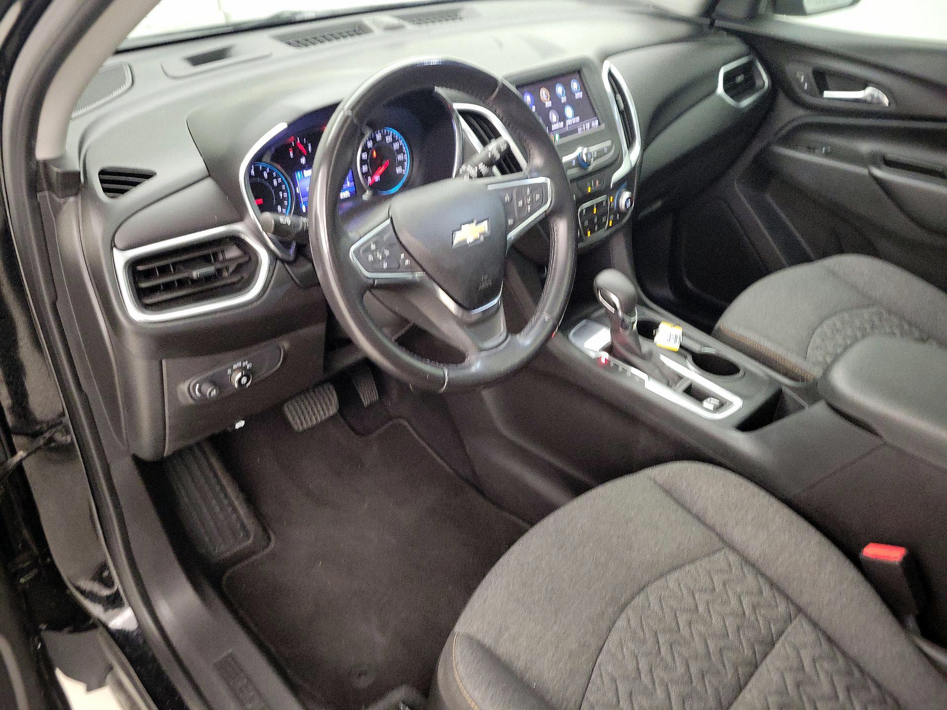 Thumbnail: 2022 Chevrolet Equinox - 11