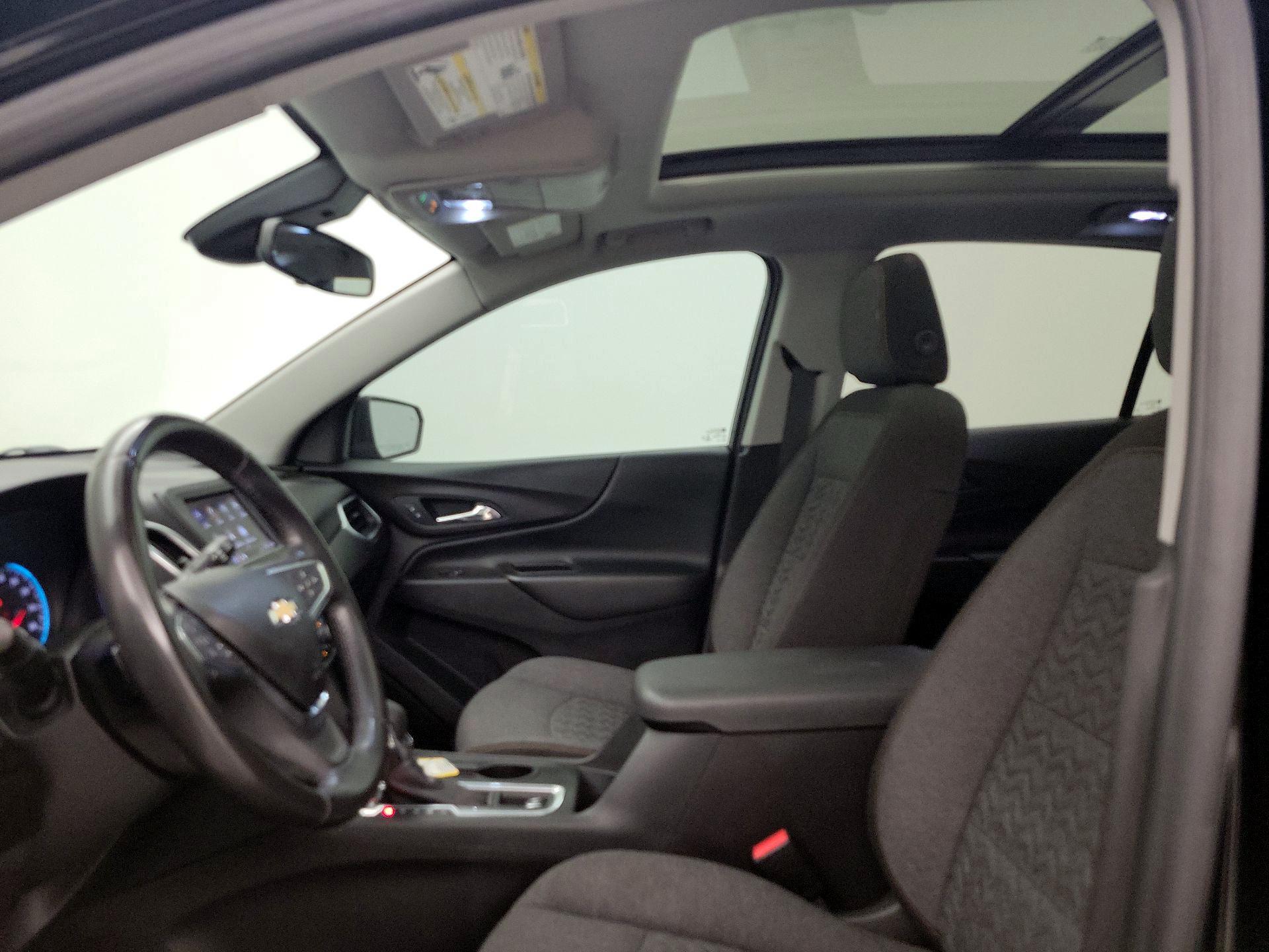 Thumbnail: 2022 Chevrolet Equinox - 19