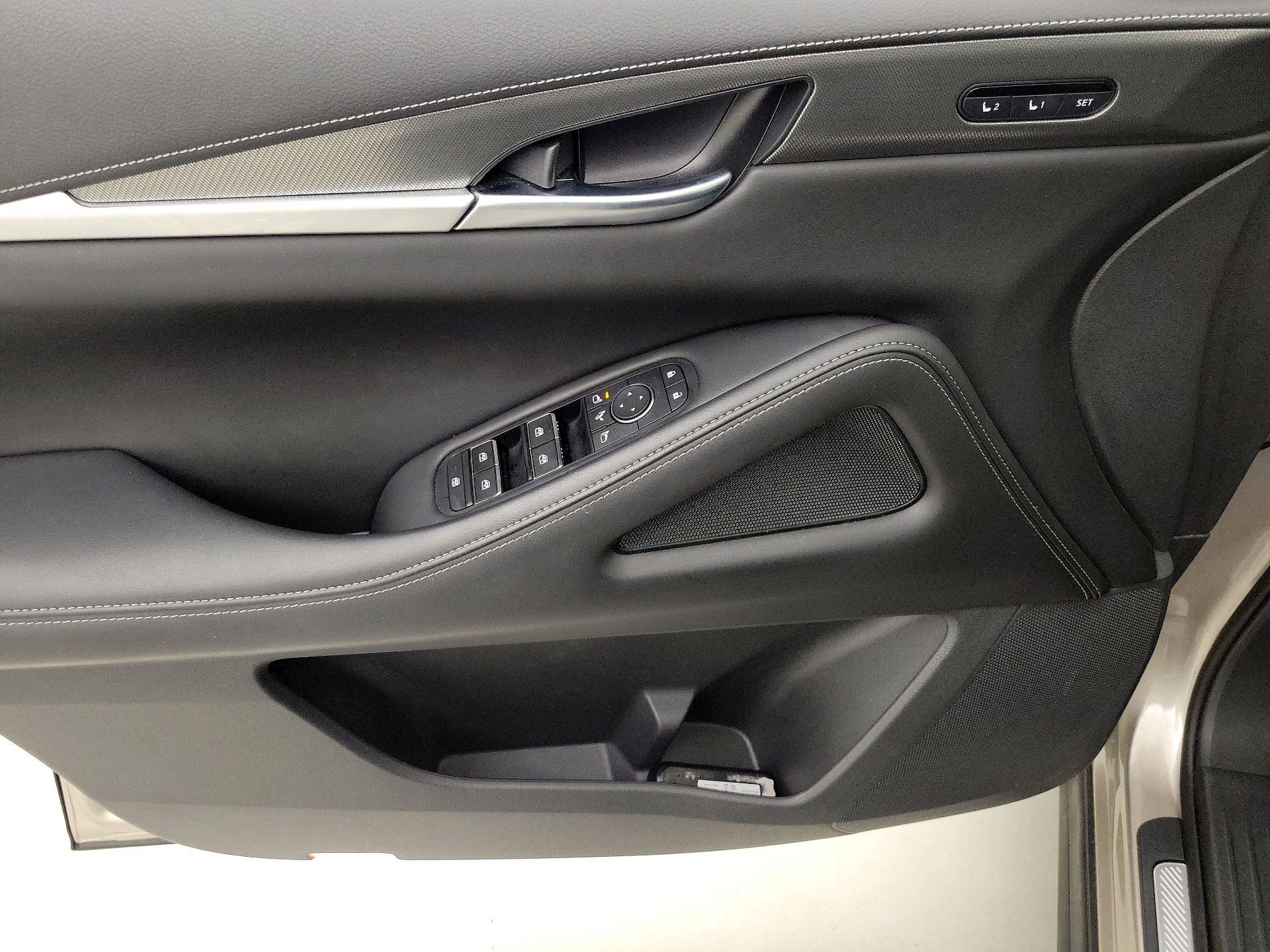 Thumbnail: 2023 INFINITI QX60 - 12