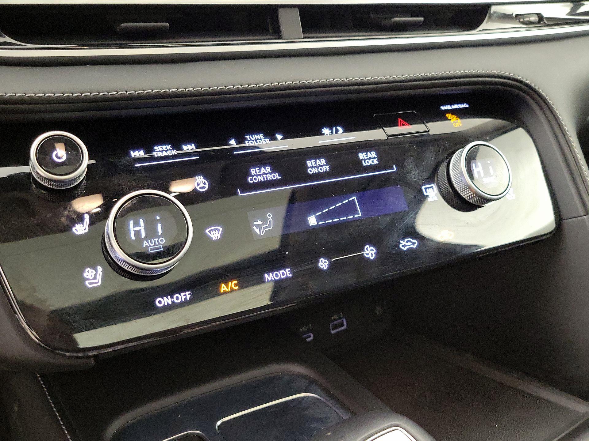 Thumbnail: 2023 INFINITI QX60 - 17