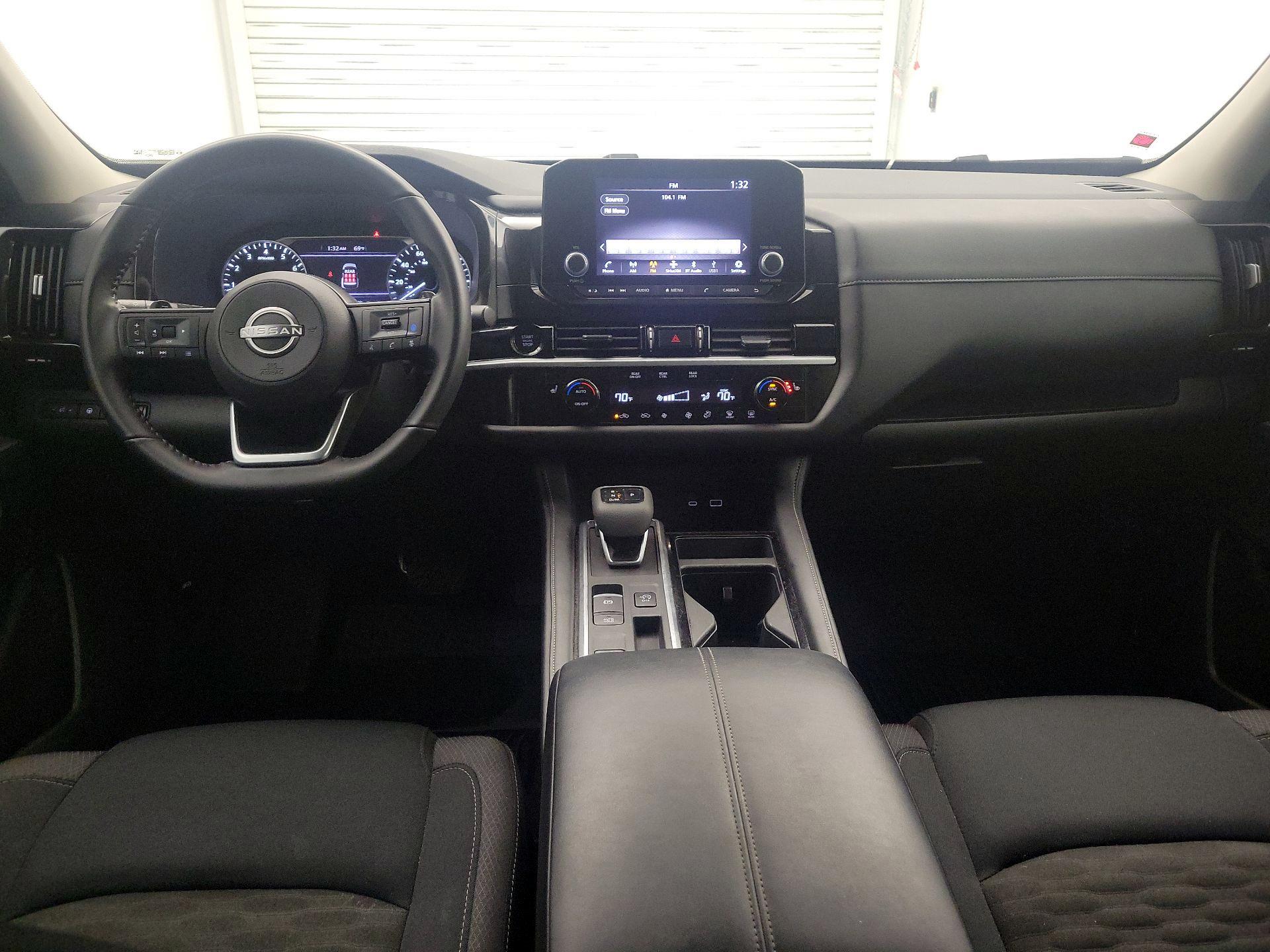 Thumbnail: 2025 Nissan Pathfinder - 9