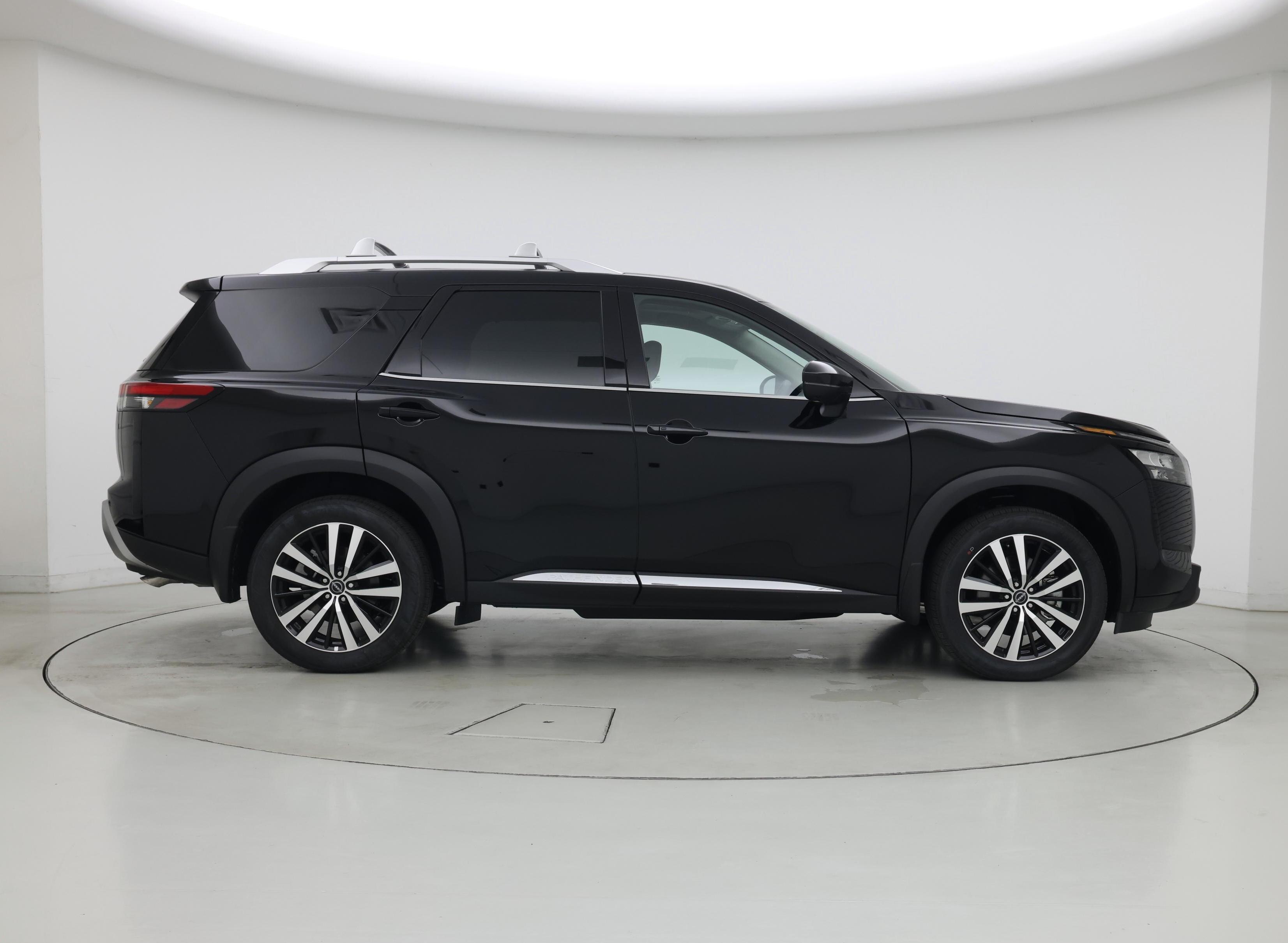 Thumbnail: 2025 Nissan Pathfinder - 7