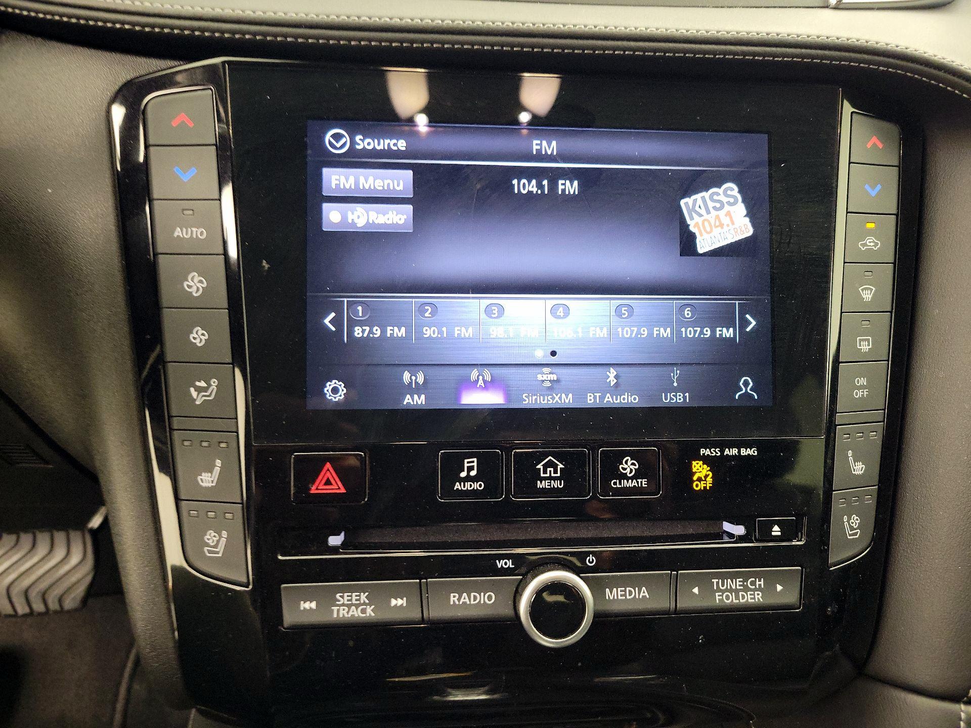 Thumbnail: 2023 INFINITI QX55 - 16