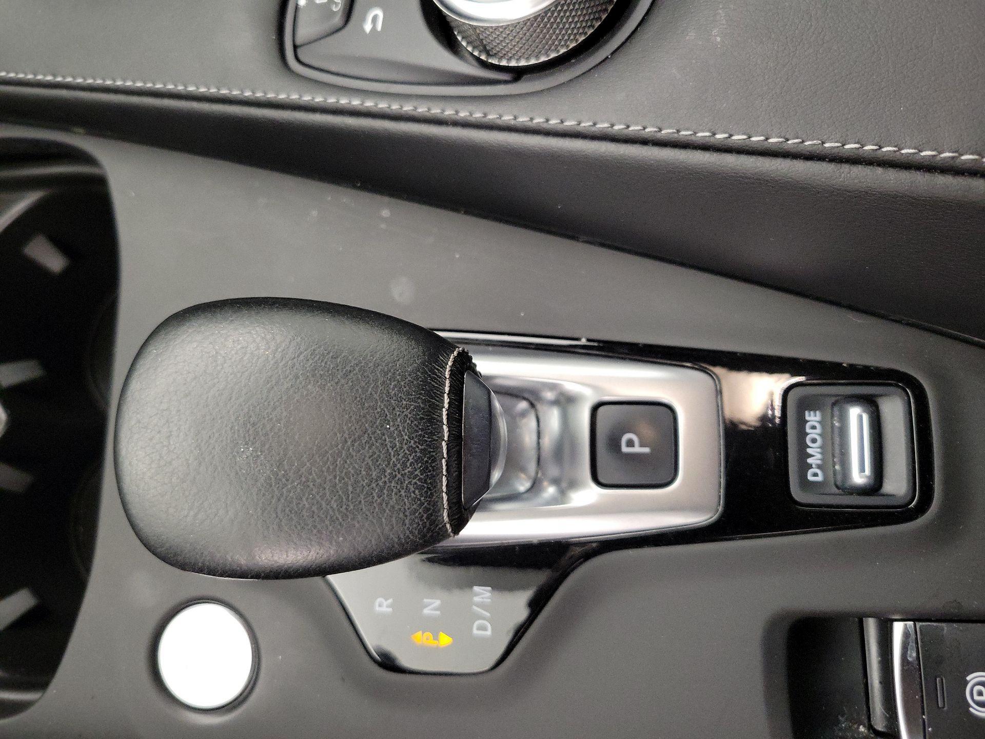 Thumbnail: 2023 INFINITI QX55 - 18