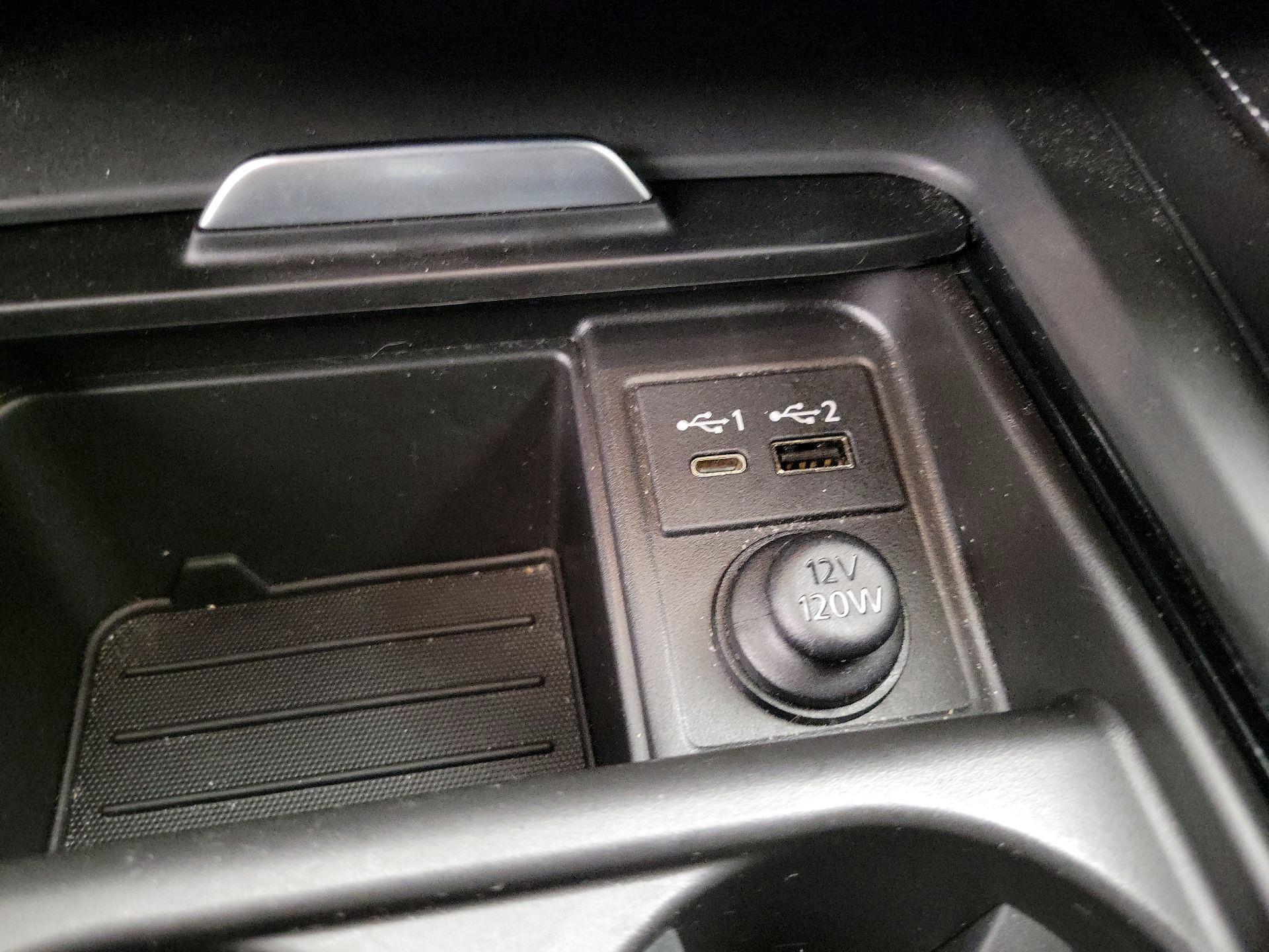 Thumbnail: 2023 INFINITI QX55 - 19