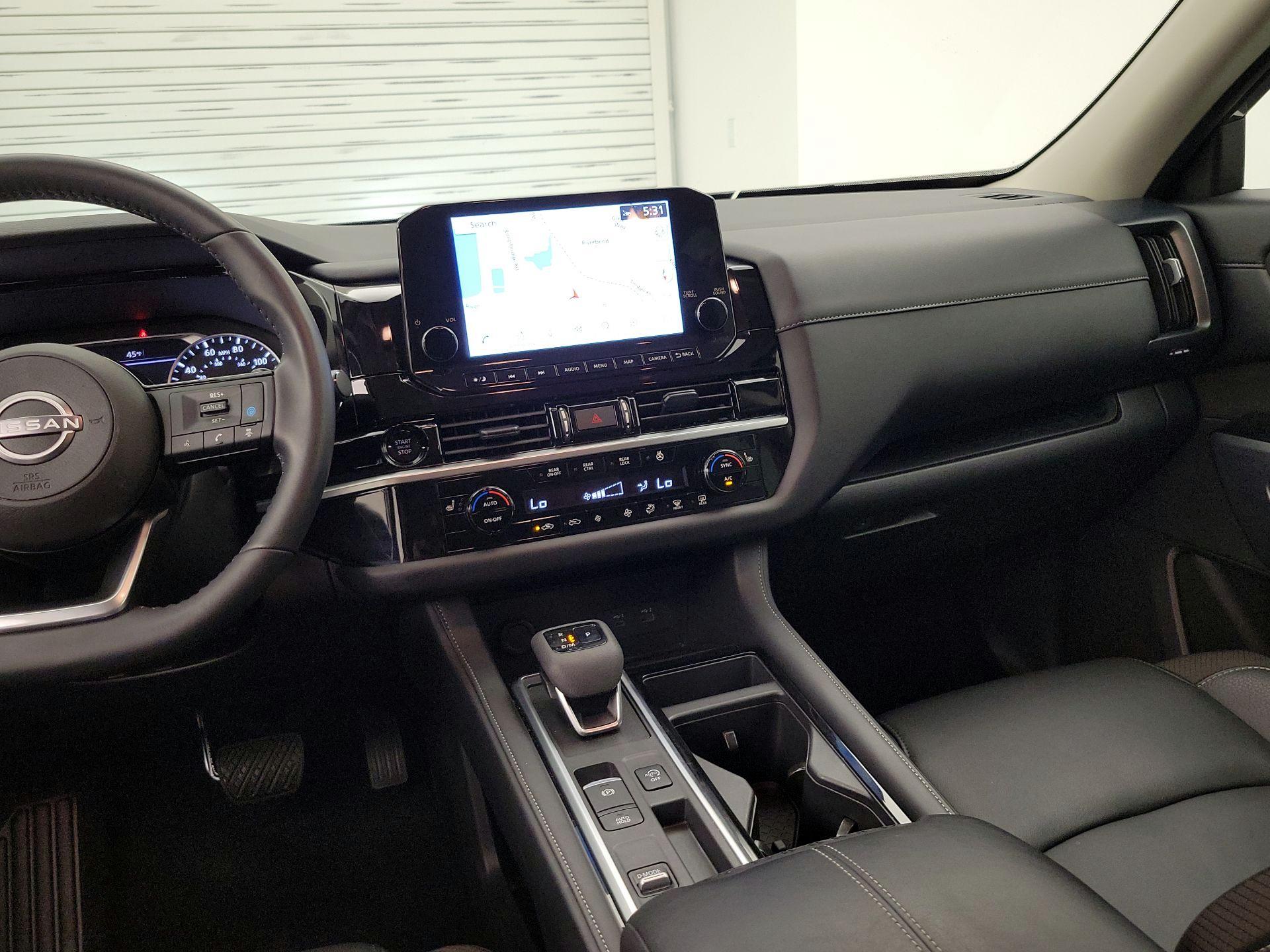 Thumbnail: 2025 Nissan Pathfinder - 9