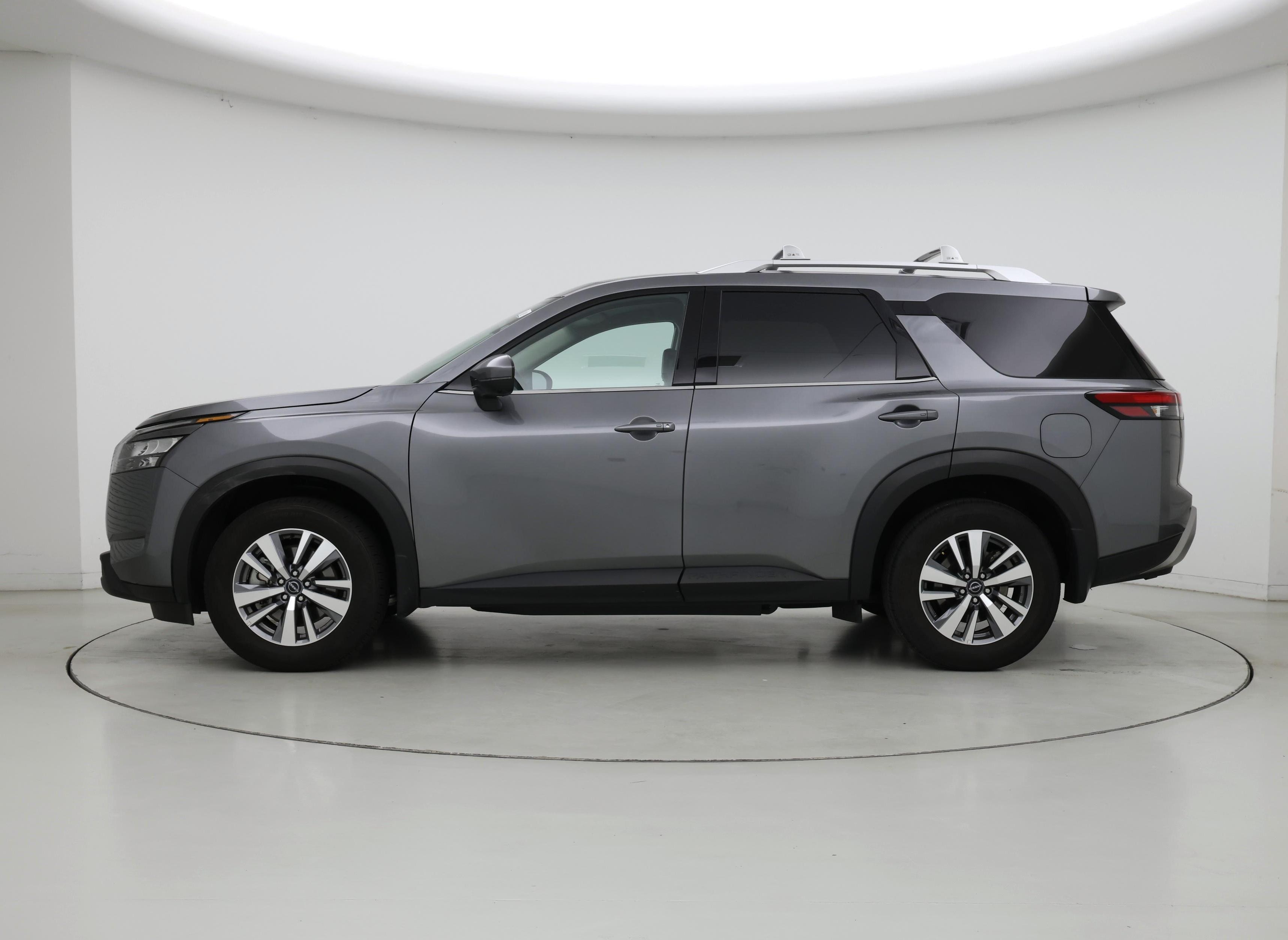 Thumbnail: 2025 Nissan Pathfinder - 3