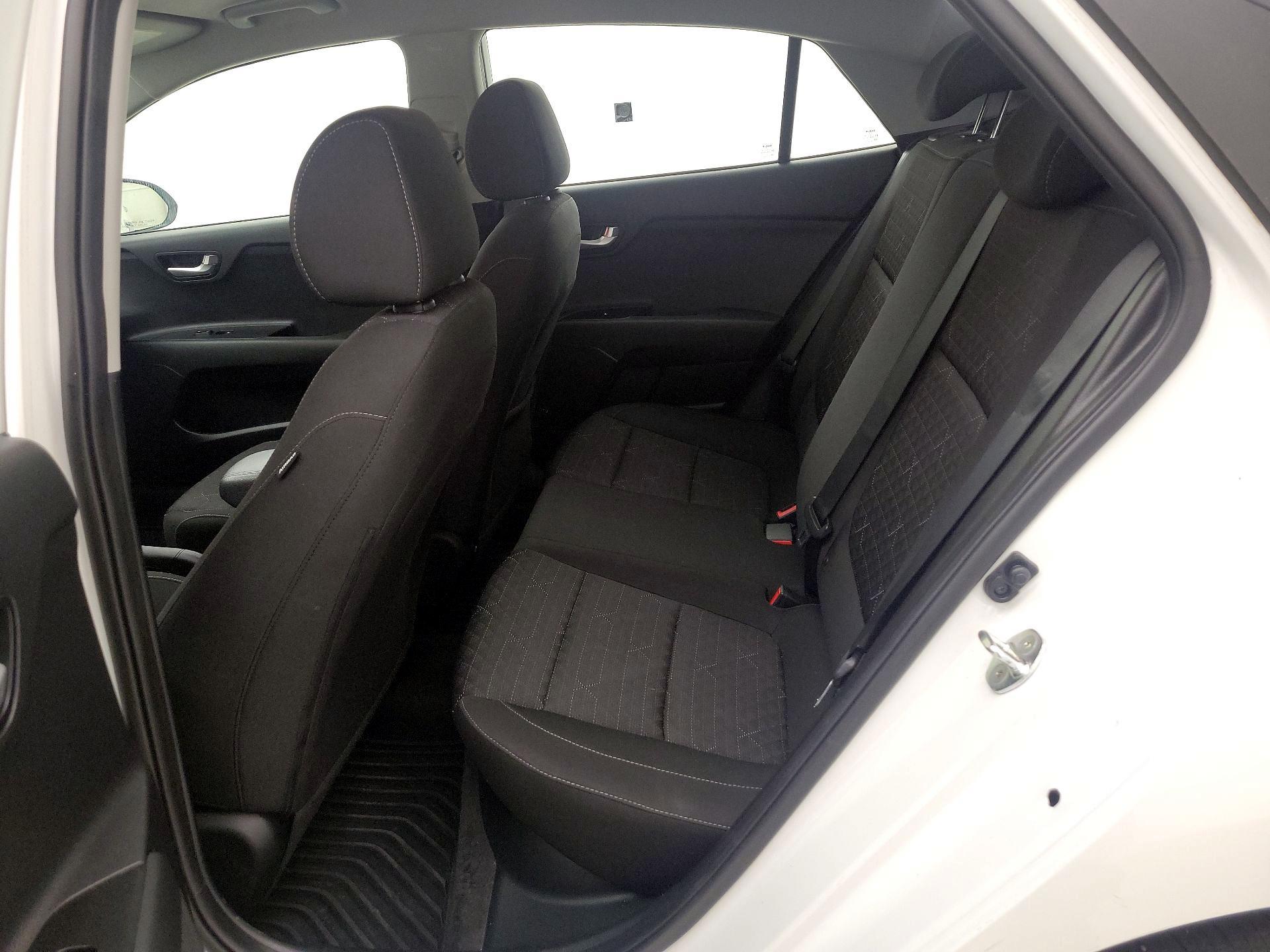 Thumbnail: 2023 Kia Rio - 19