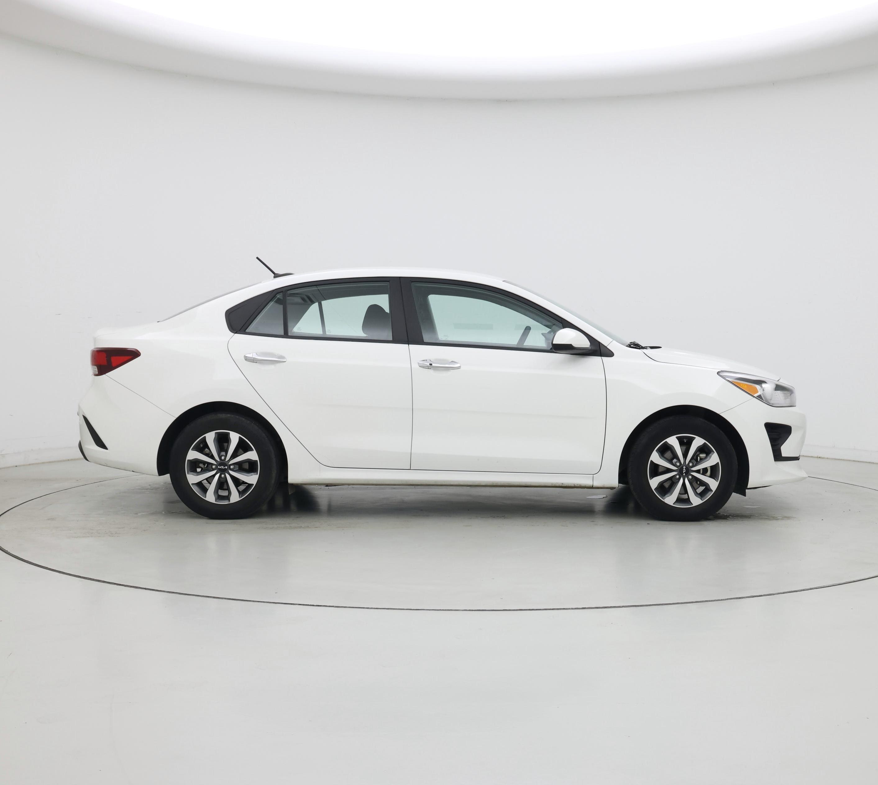 Thumbnail: 2023 Kia Rio - 7