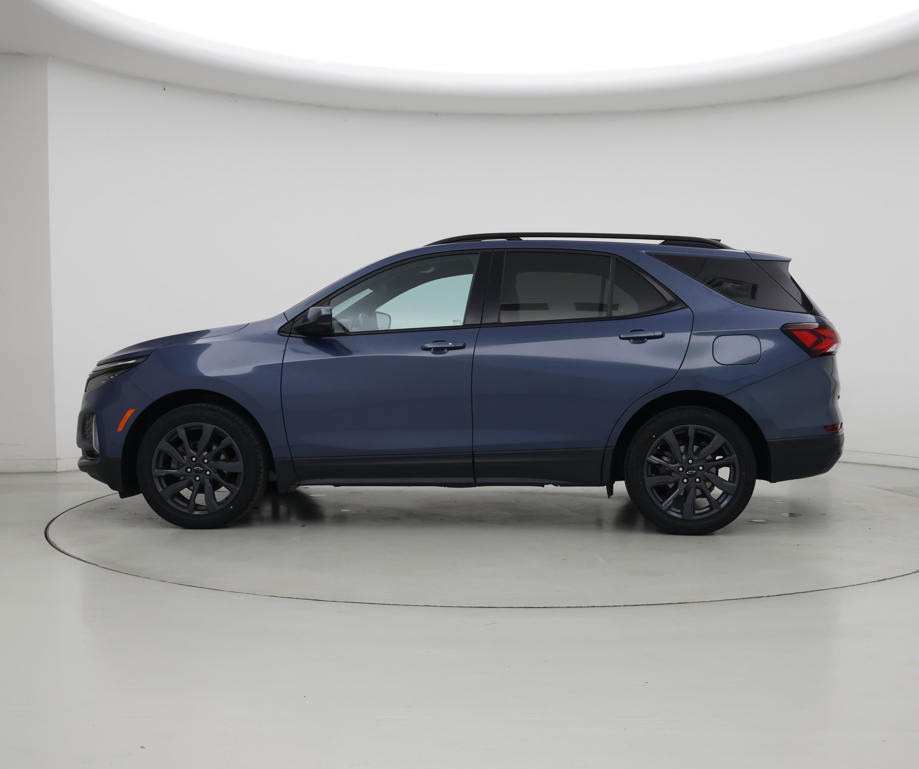 Thumbnail: 2024 Chevrolet Equinox - 3