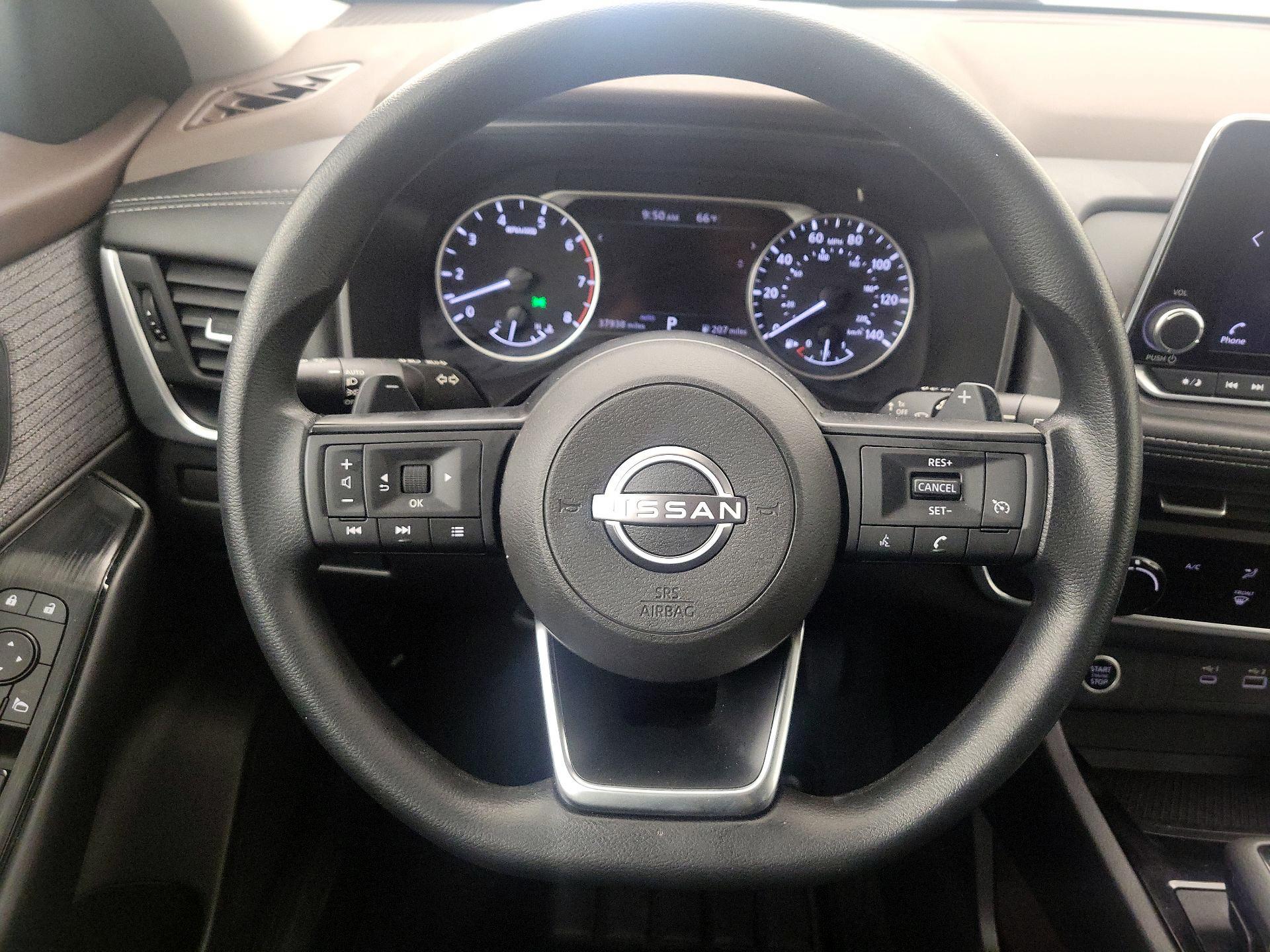 Thumbnail: 2023 Nissan Rogue - 10