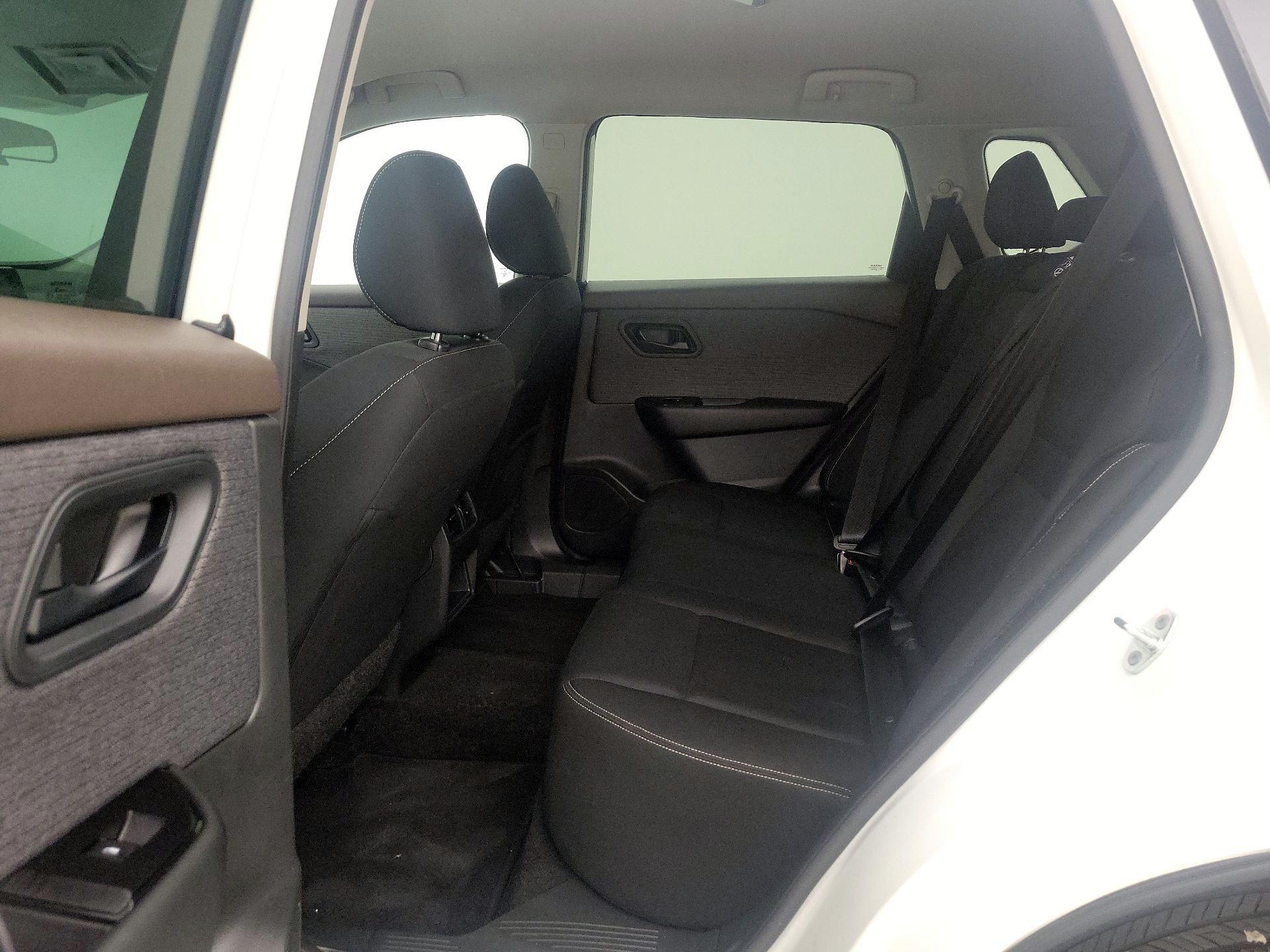 Thumbnail: 2023 Nissan Rogue - 19