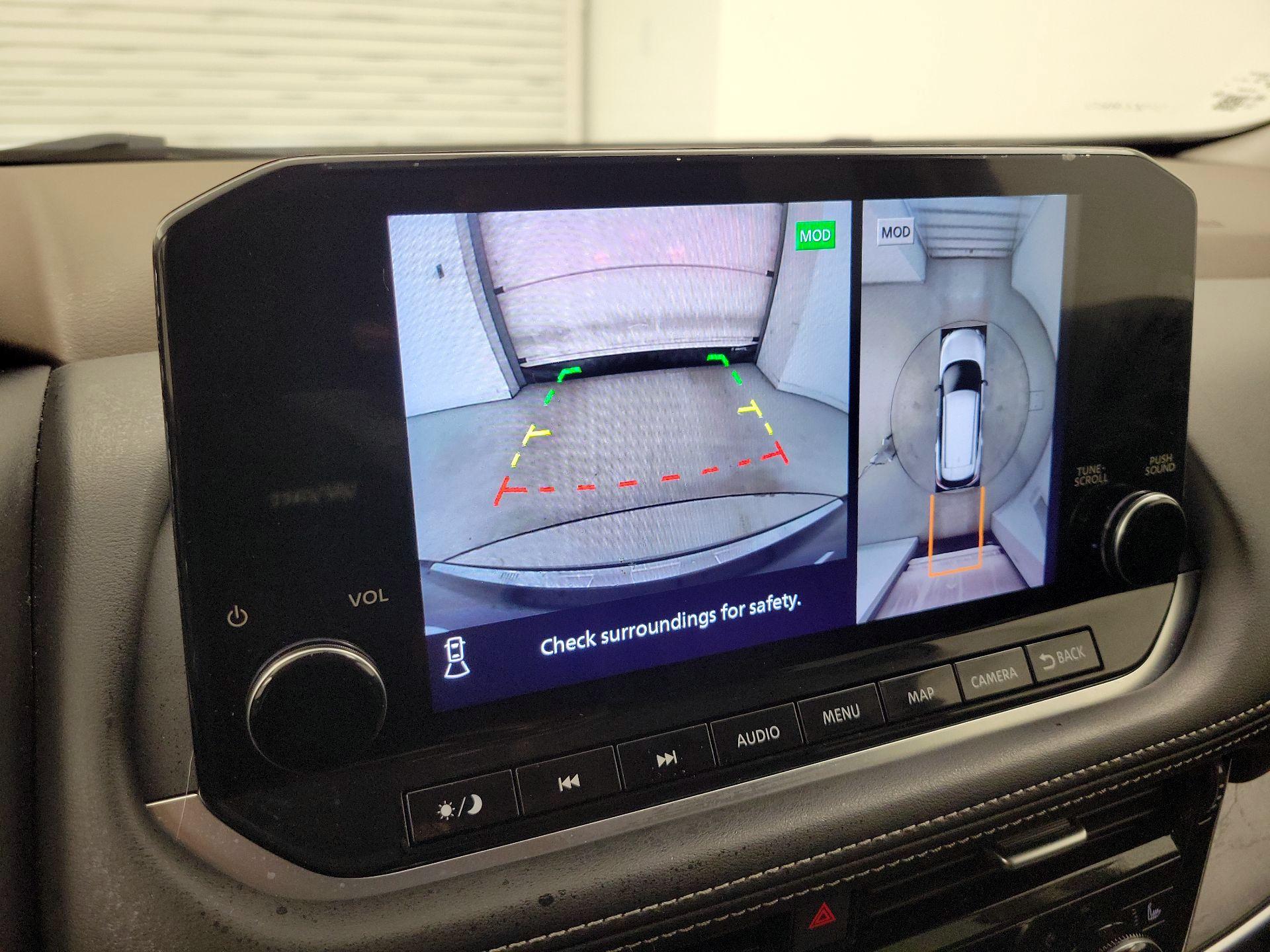 Thumbnail: 2023 Nissan Rogue - 15