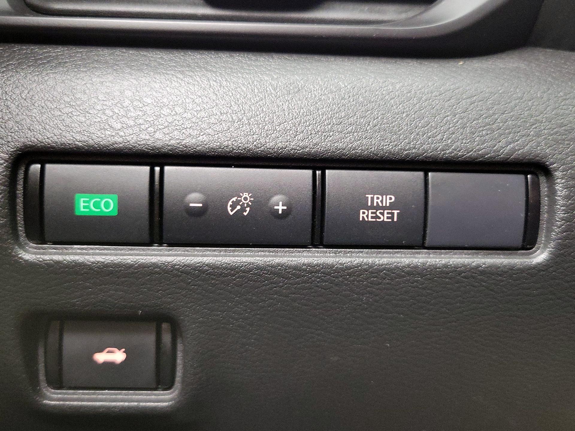 Thumbnail: 2024 Nissan Sentra - 13