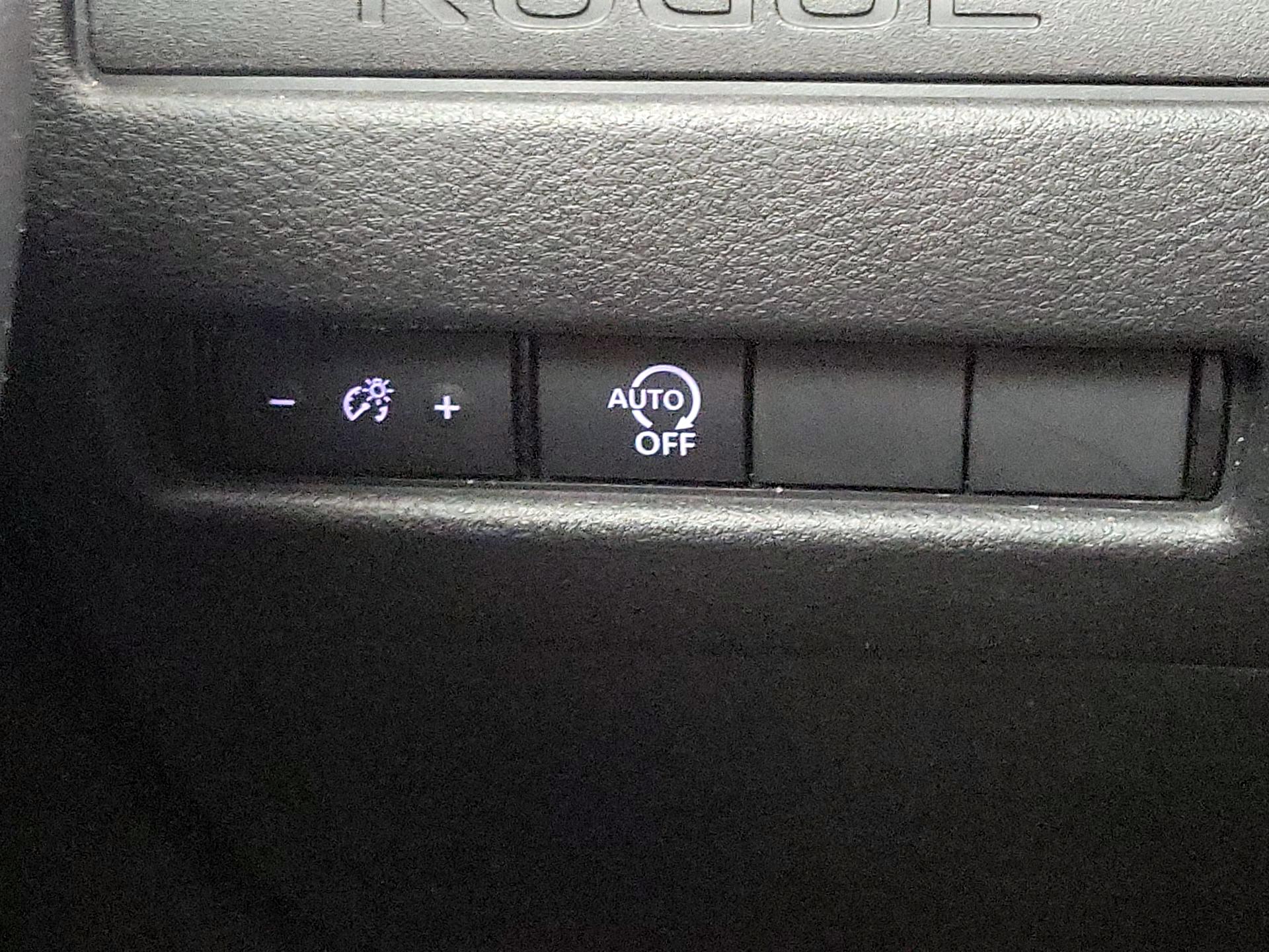 Thumbnail: 2023 Nissan Rogue - 13