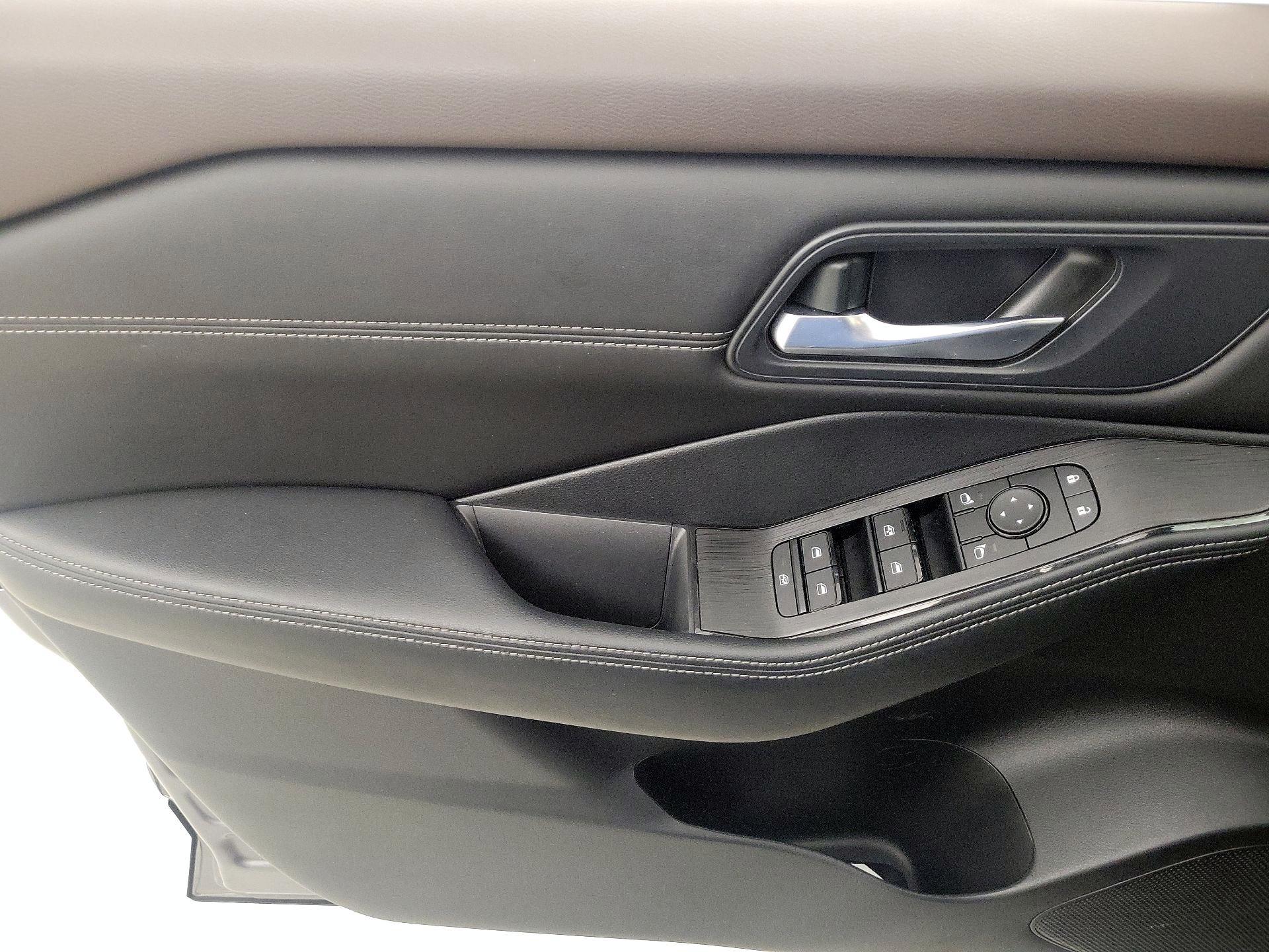 Thumbnail: 2023 Nissan Rogue - 12