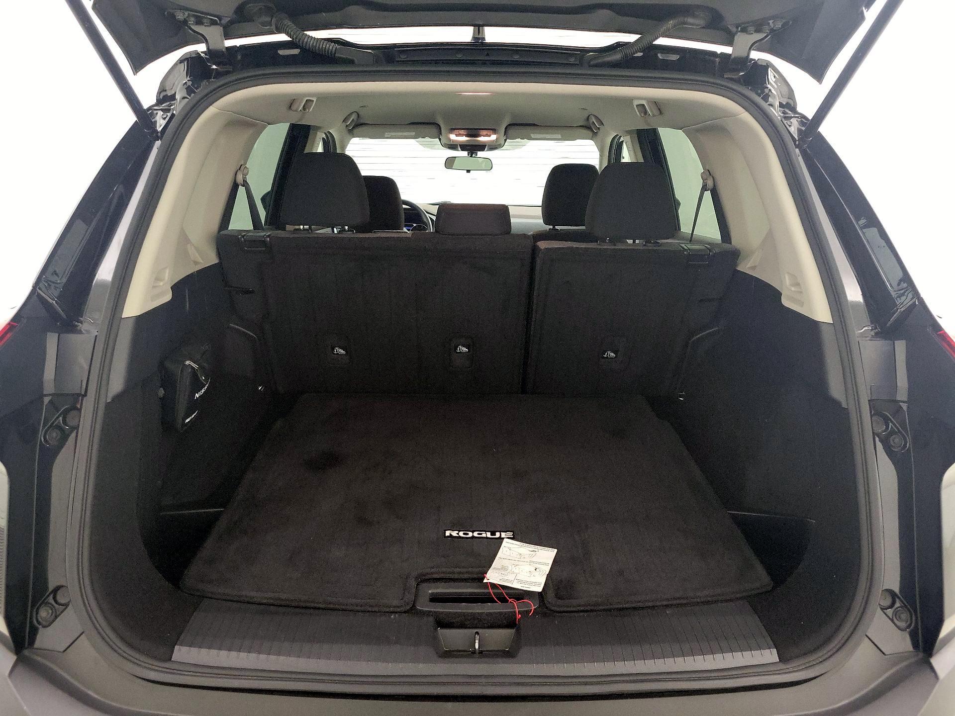 Thumbnail: 2023 Nissan Rogue - 20