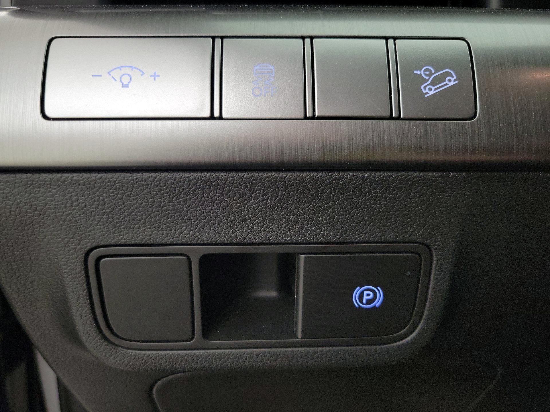 Thumbnail: 2025 Hyundai Kona - 13