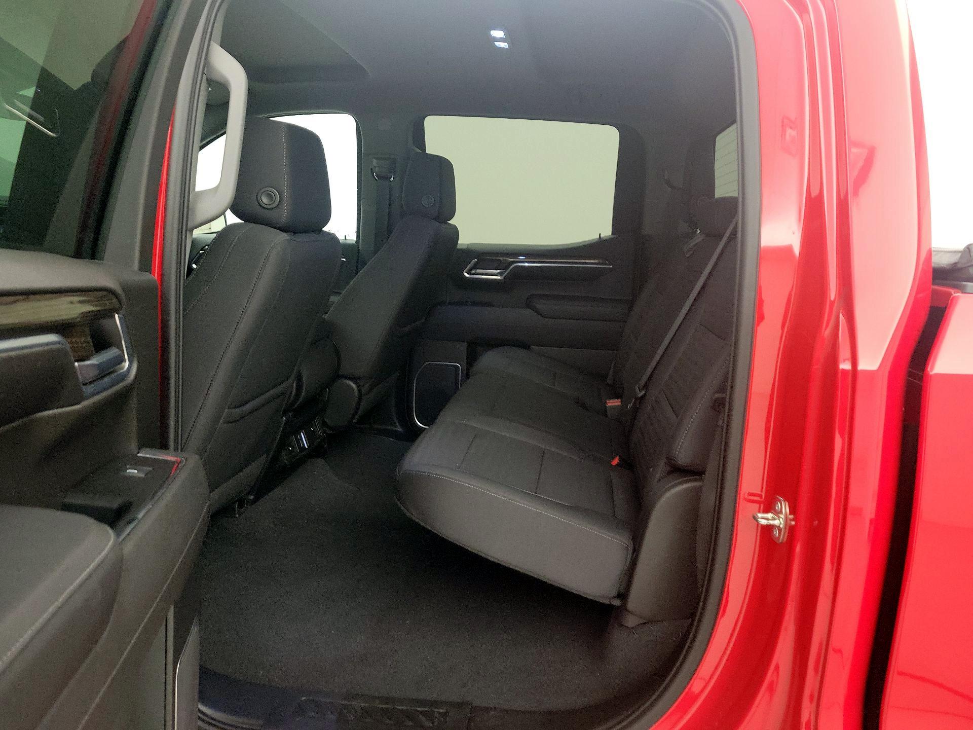 Thumbnail: 2023 Chevrolet Silverado 1500 - 19