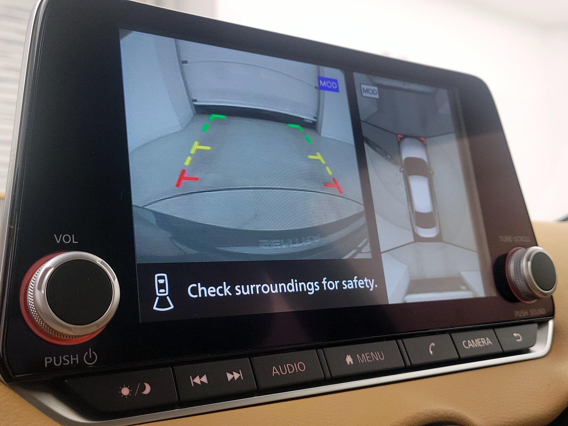 Thumbnail: 2025 Nissan Sentra - 14