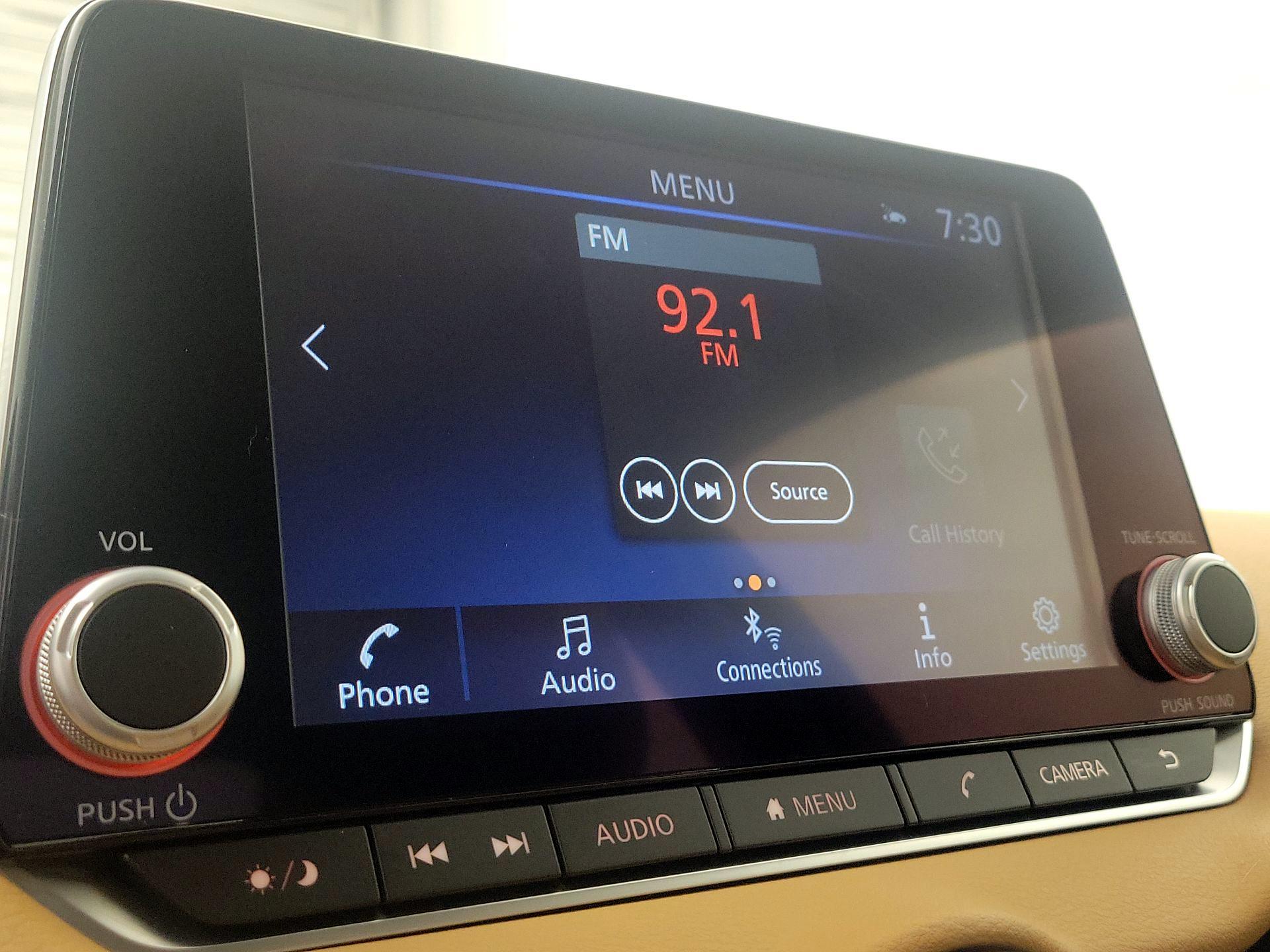 Thumbnail: 2025 Nissan Sentra - 15