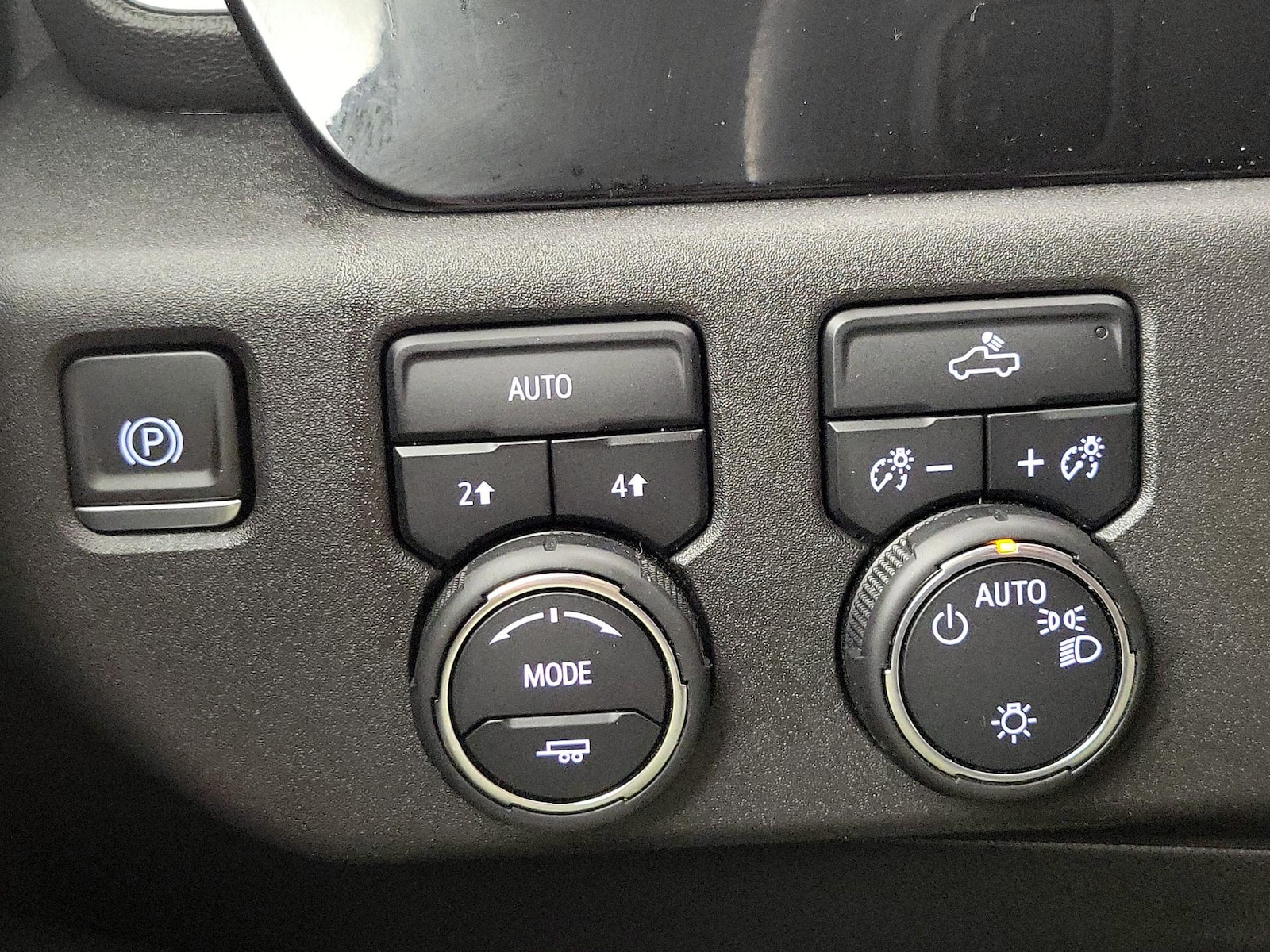 2024 Chevrolet Silverado 1500 LT - Photo 14